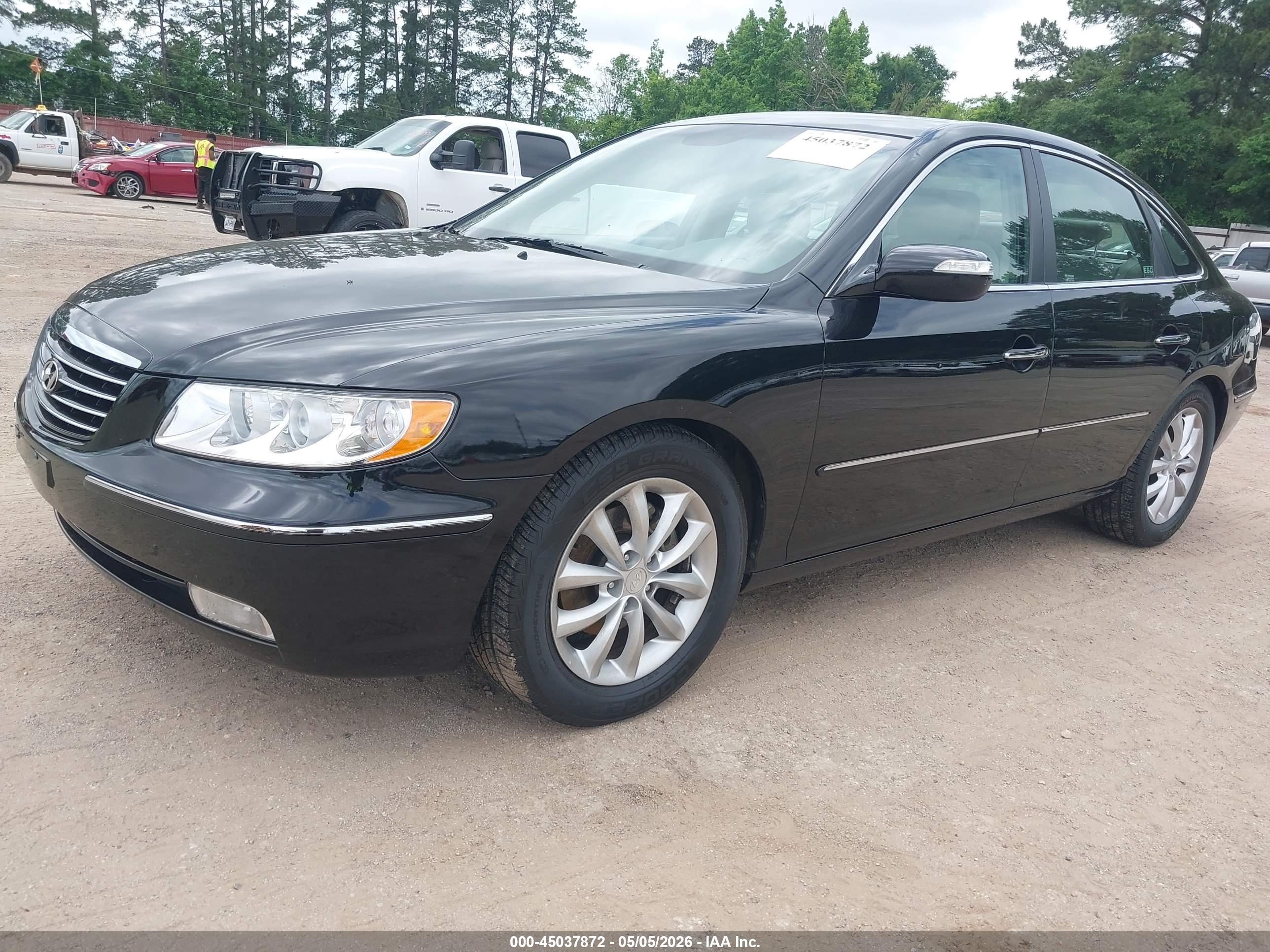 HYUNDAI AZERA image 2