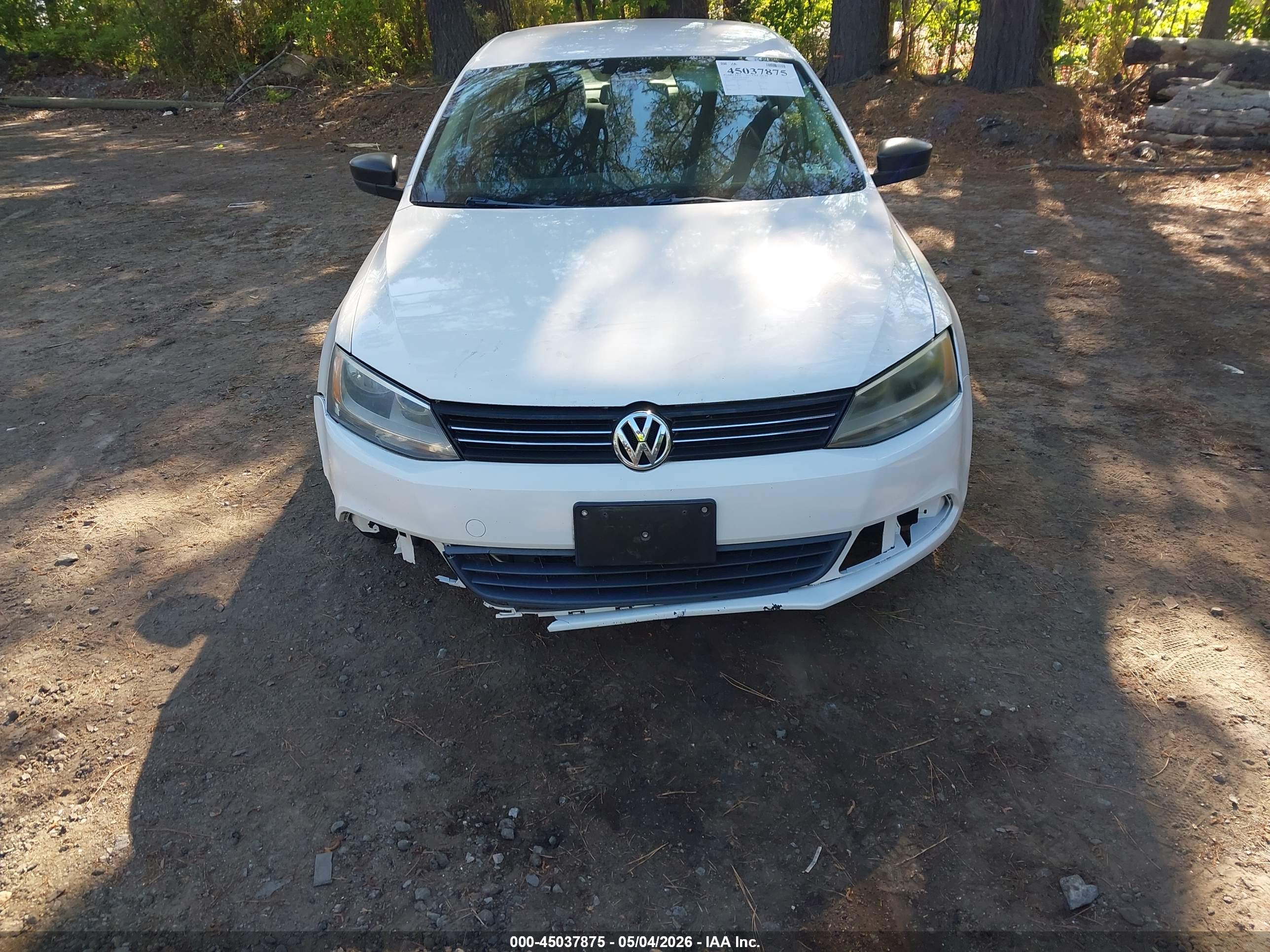 VOLKSWAGEN JETTA image 6
