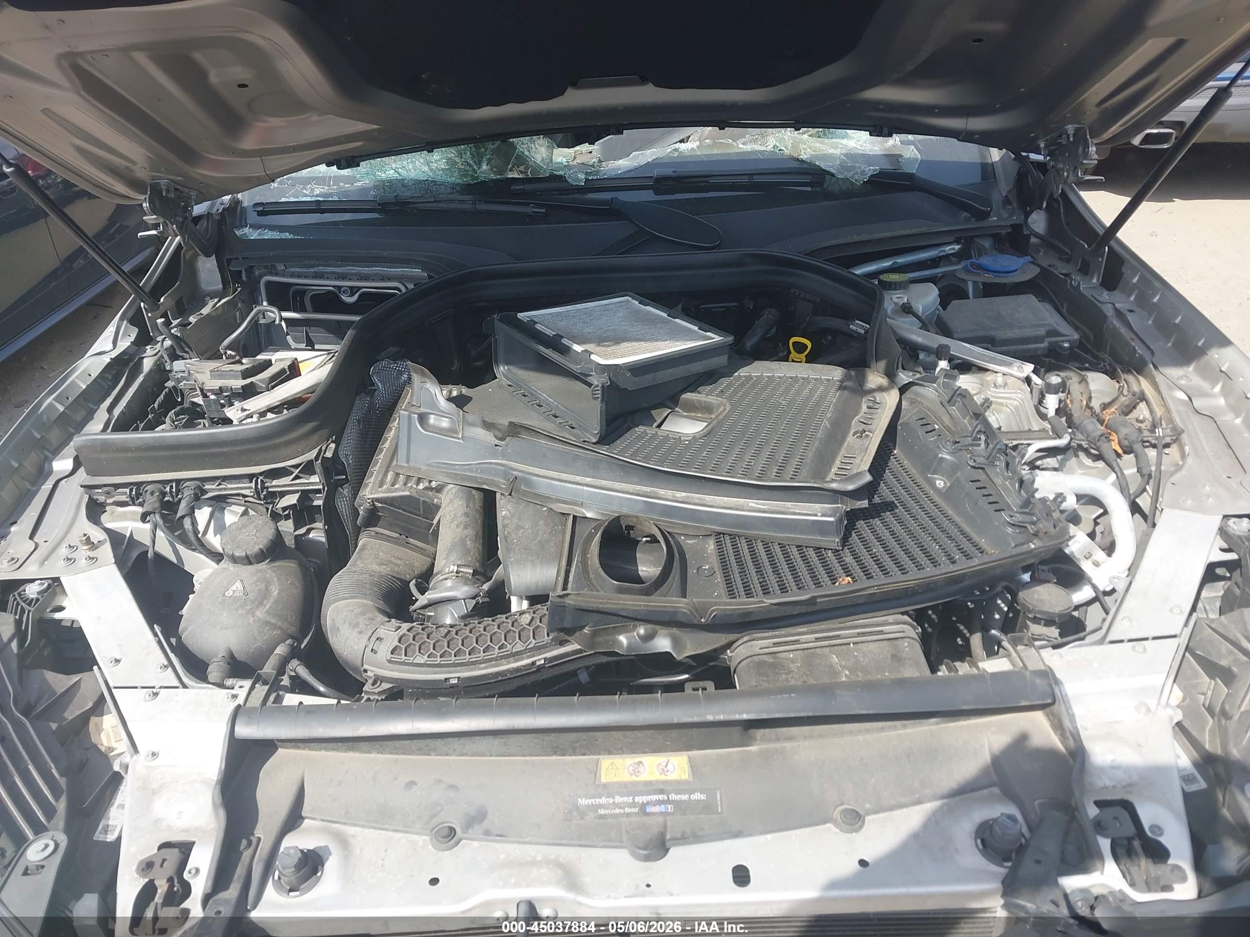 MERCEDES-BENZ GLC image 10