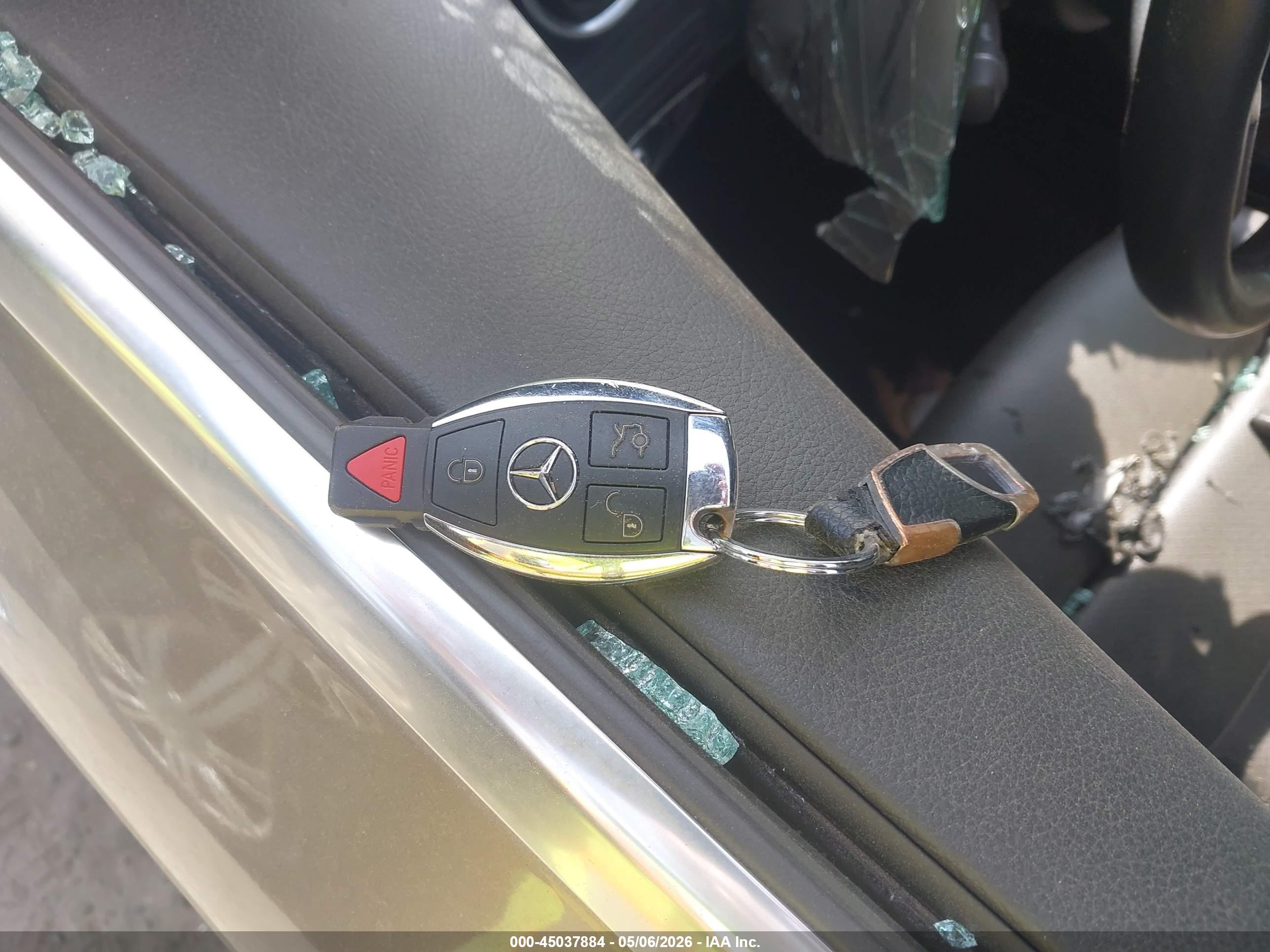 MERCEDES-BENZ GLC image 11
