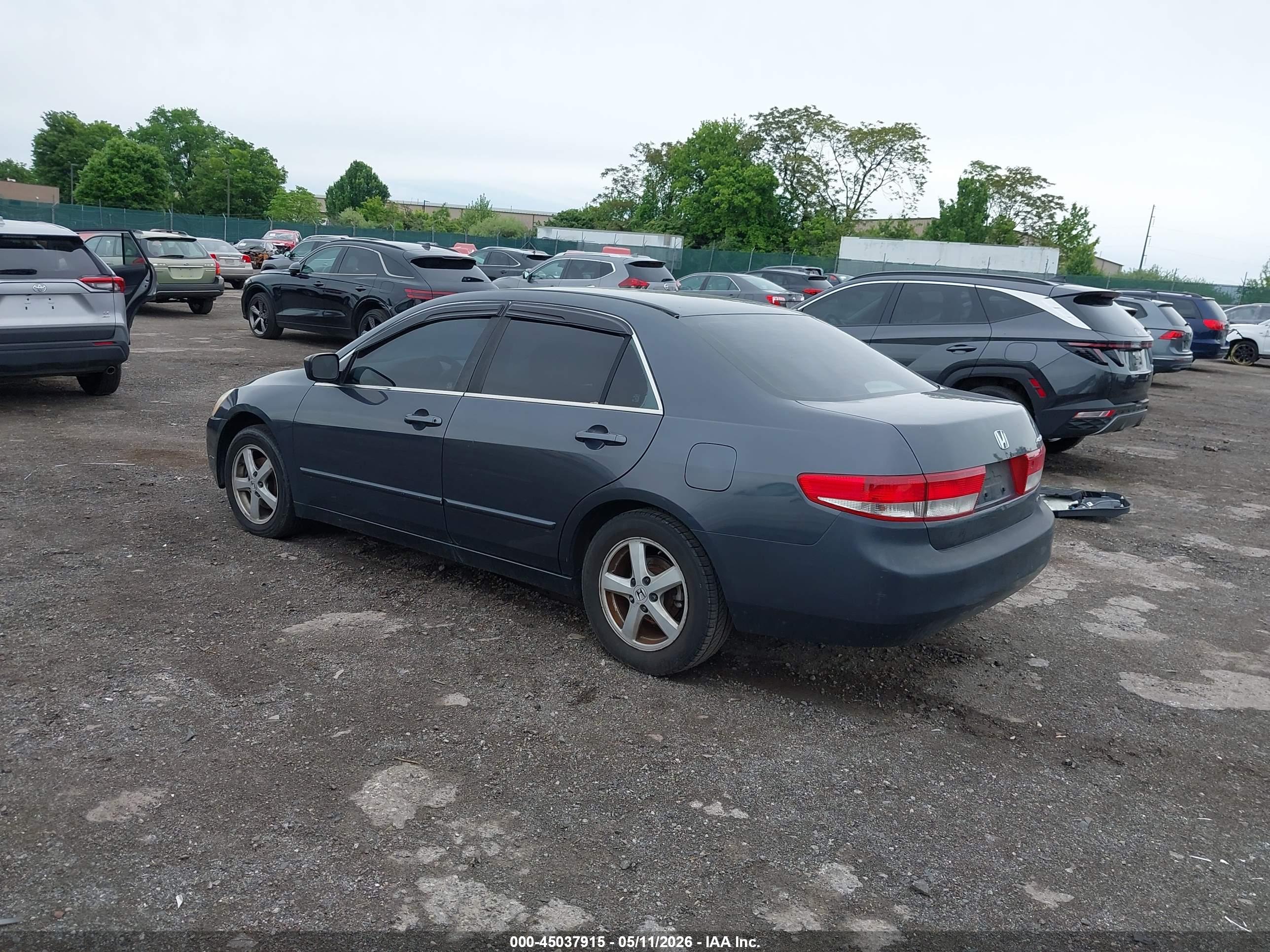 HONDA ACCORD image 3