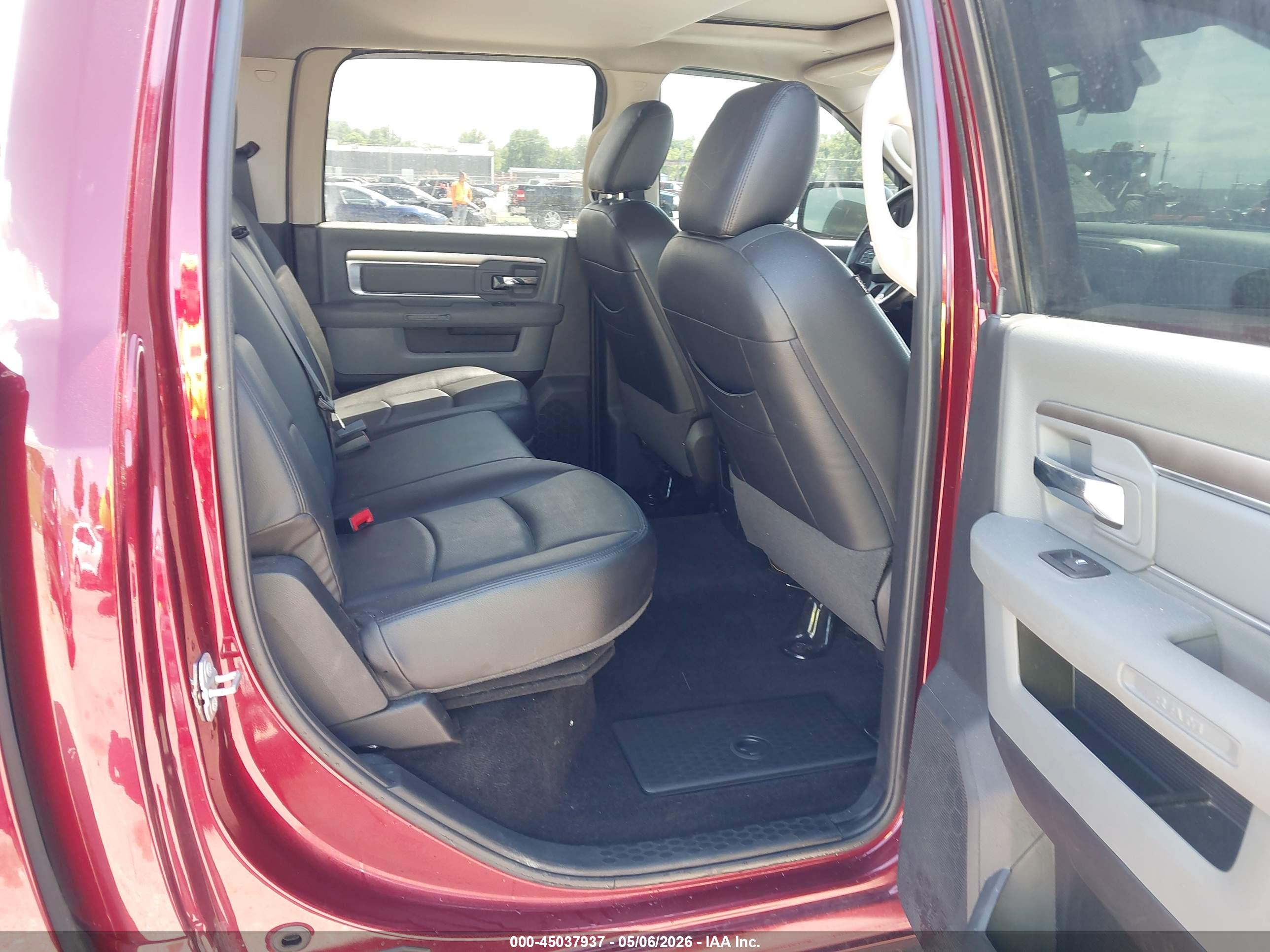RAM 1500 image 8