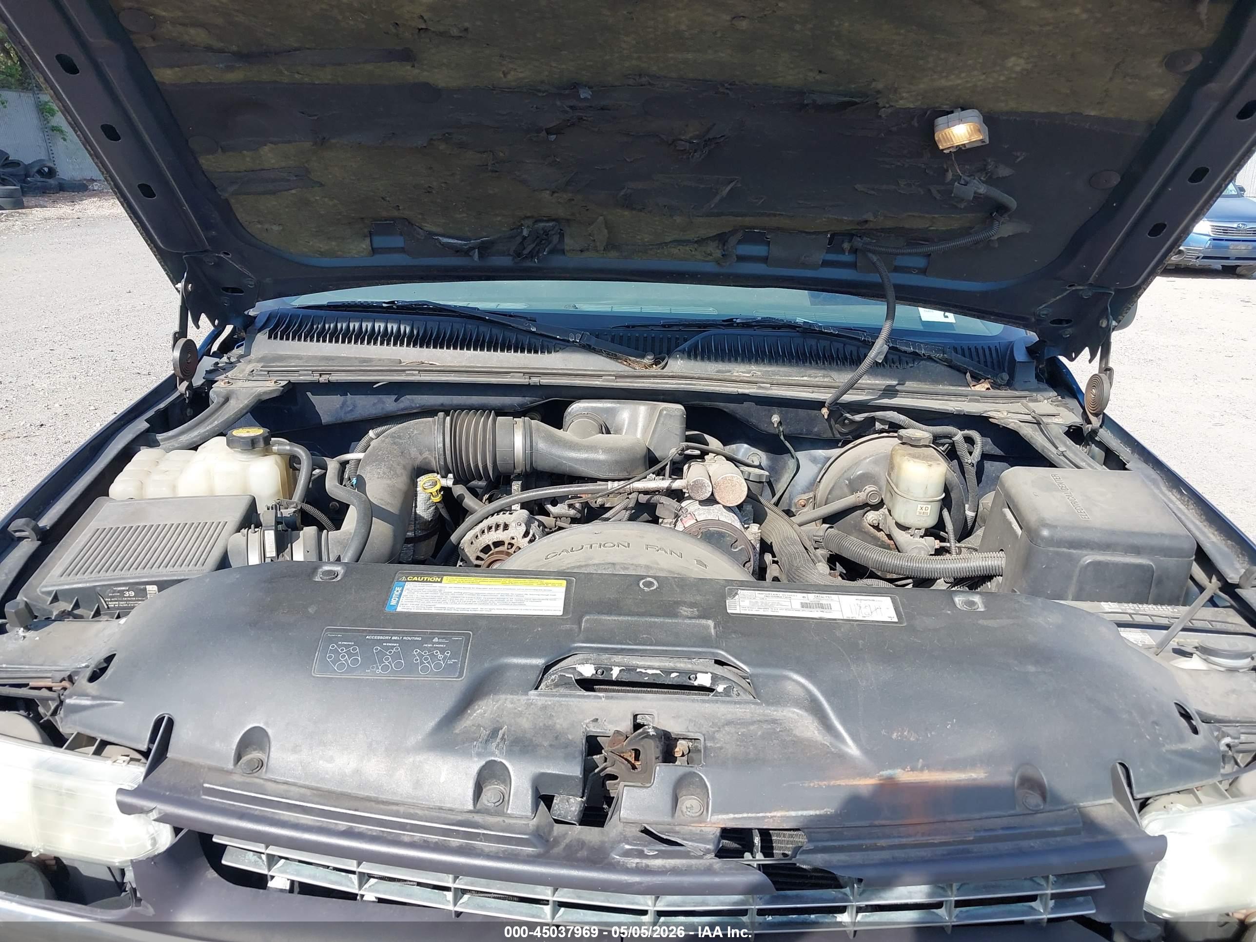 CHEVROLET SILVERADO image 10