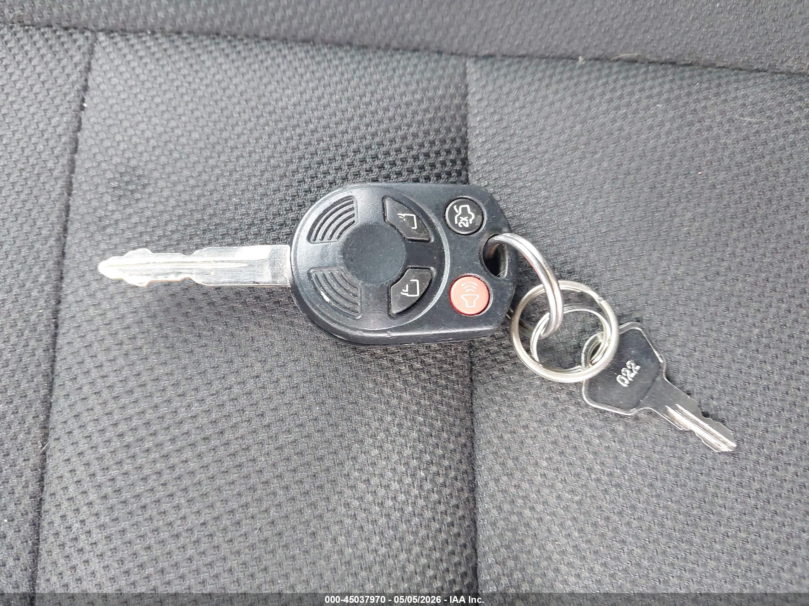 FORD ESCAPE image 11