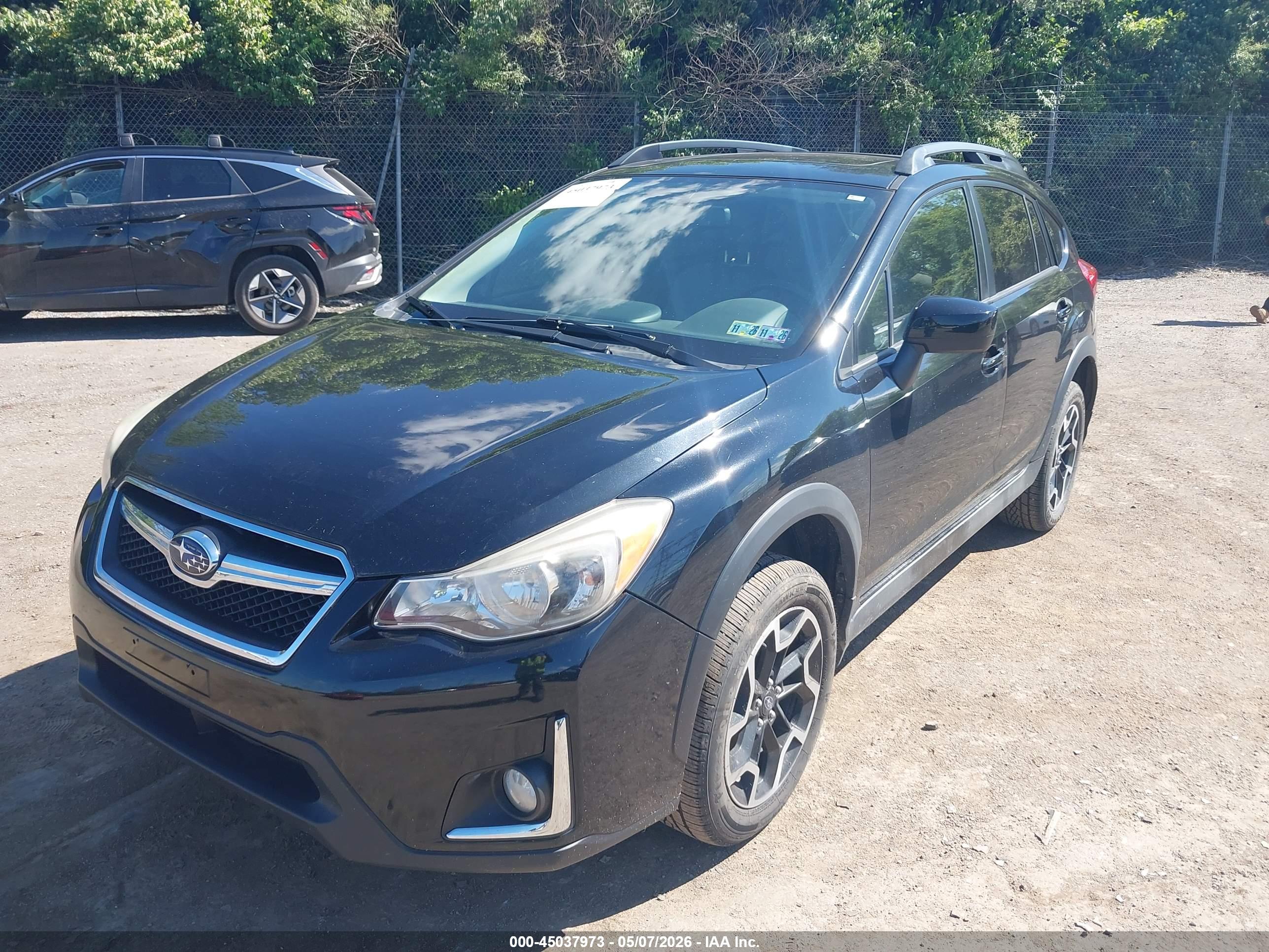 SUBARU CROSSTREK image 2