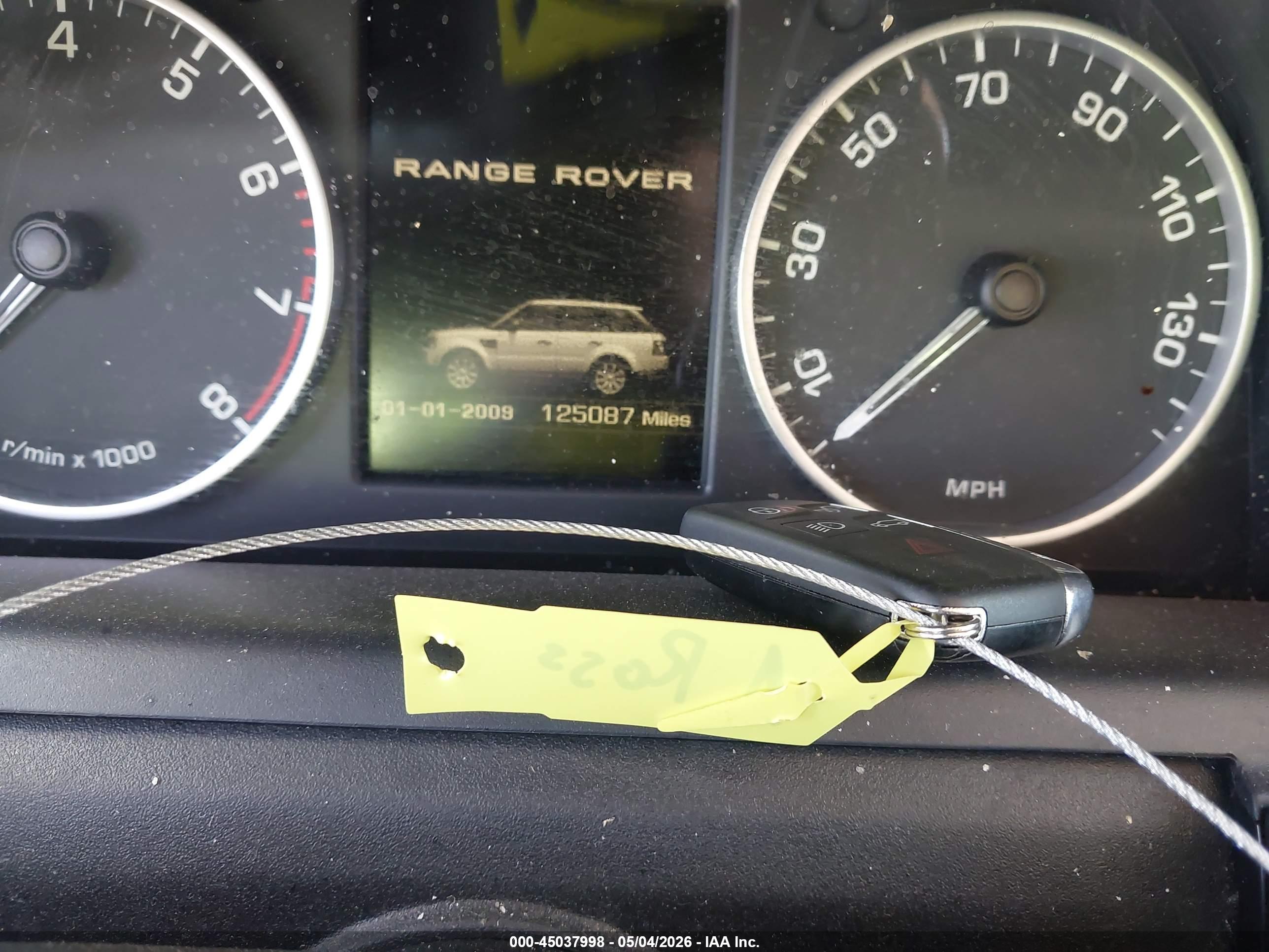 LAND ROVER image 11