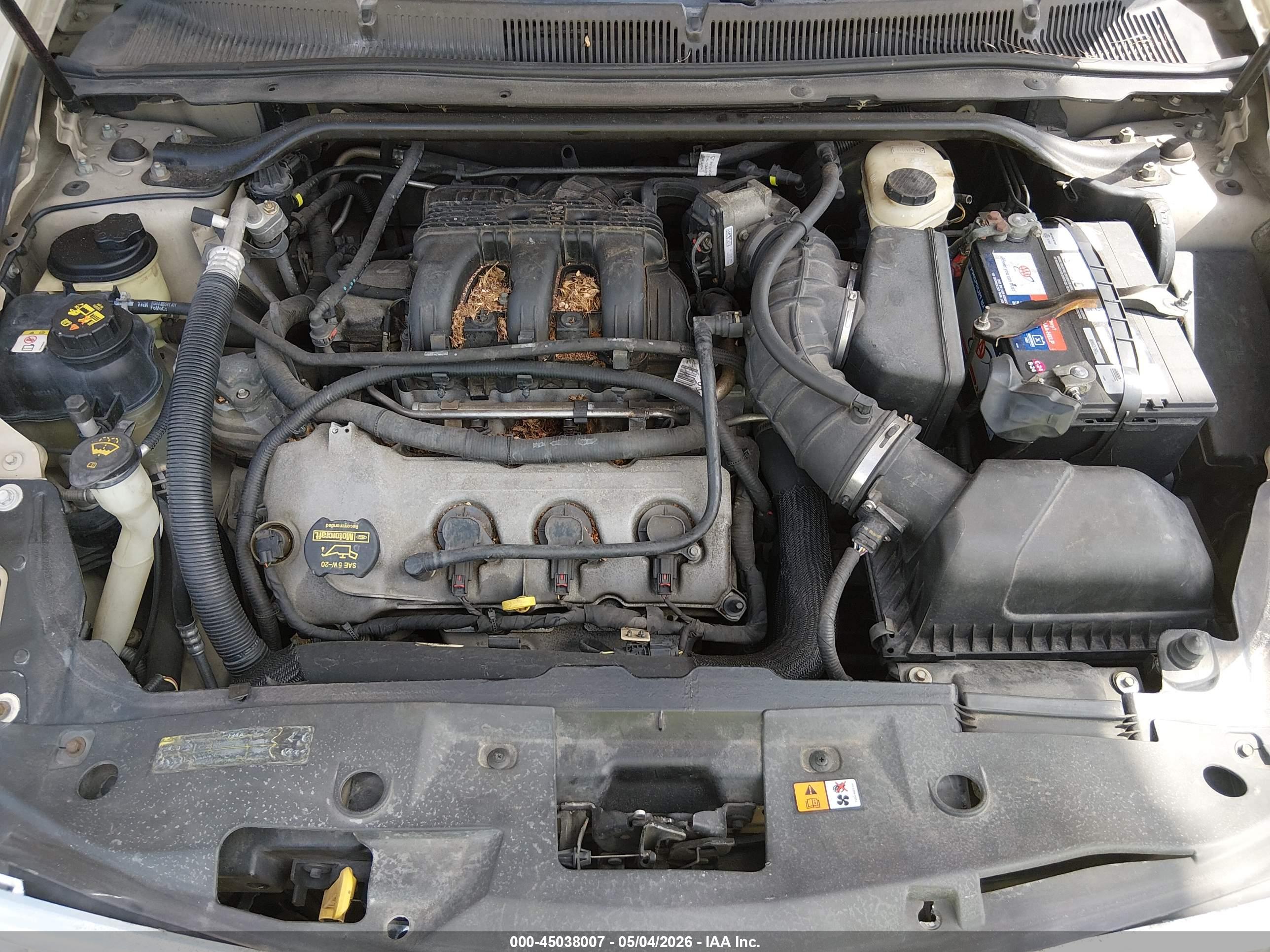 LINCOLN MKS image 10