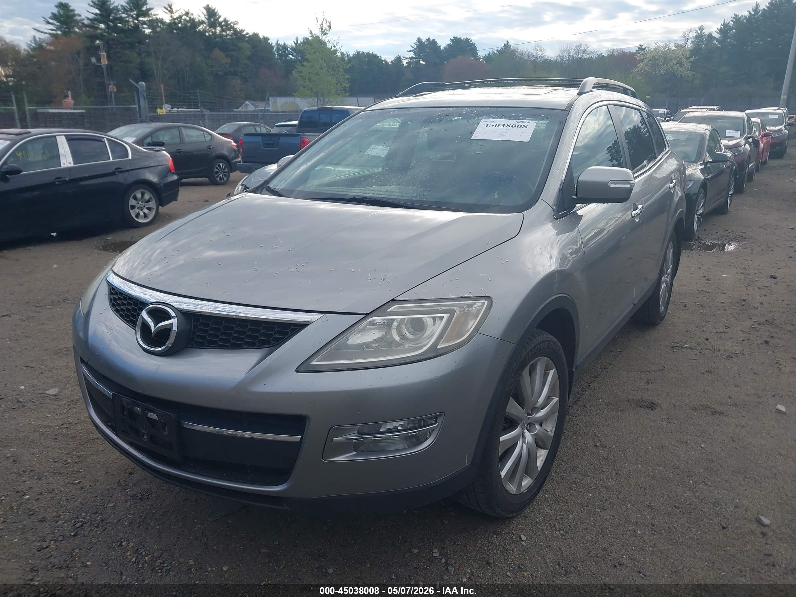 MAZDA CX-9 image 2