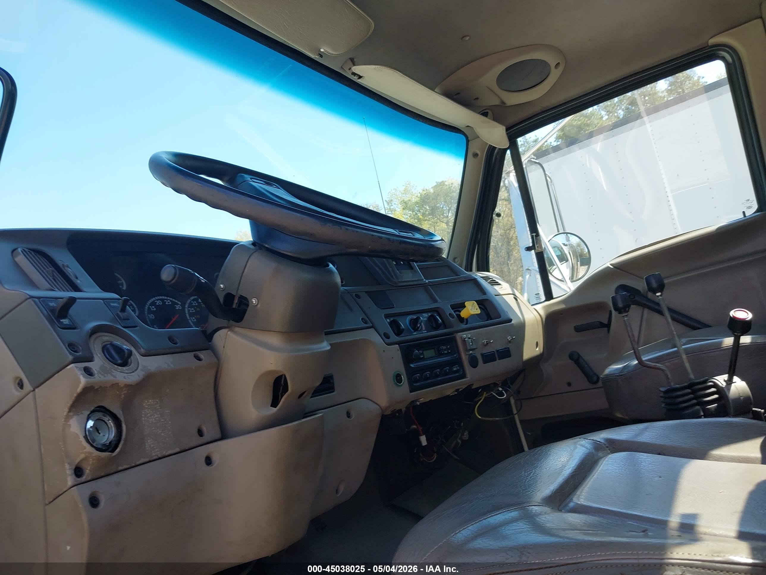 STERLING TRUCK image 8