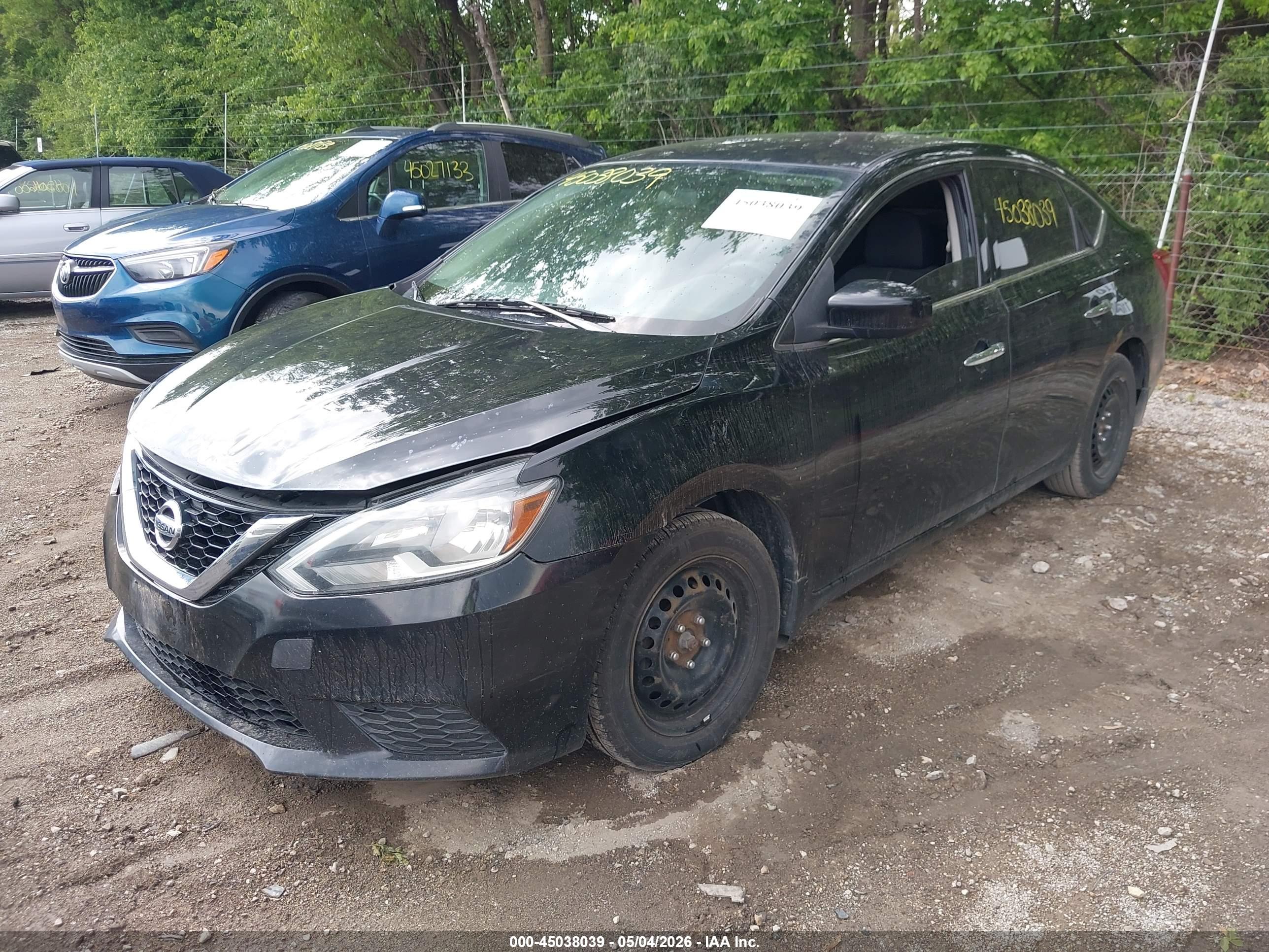 NISSAN SENTRA image 2