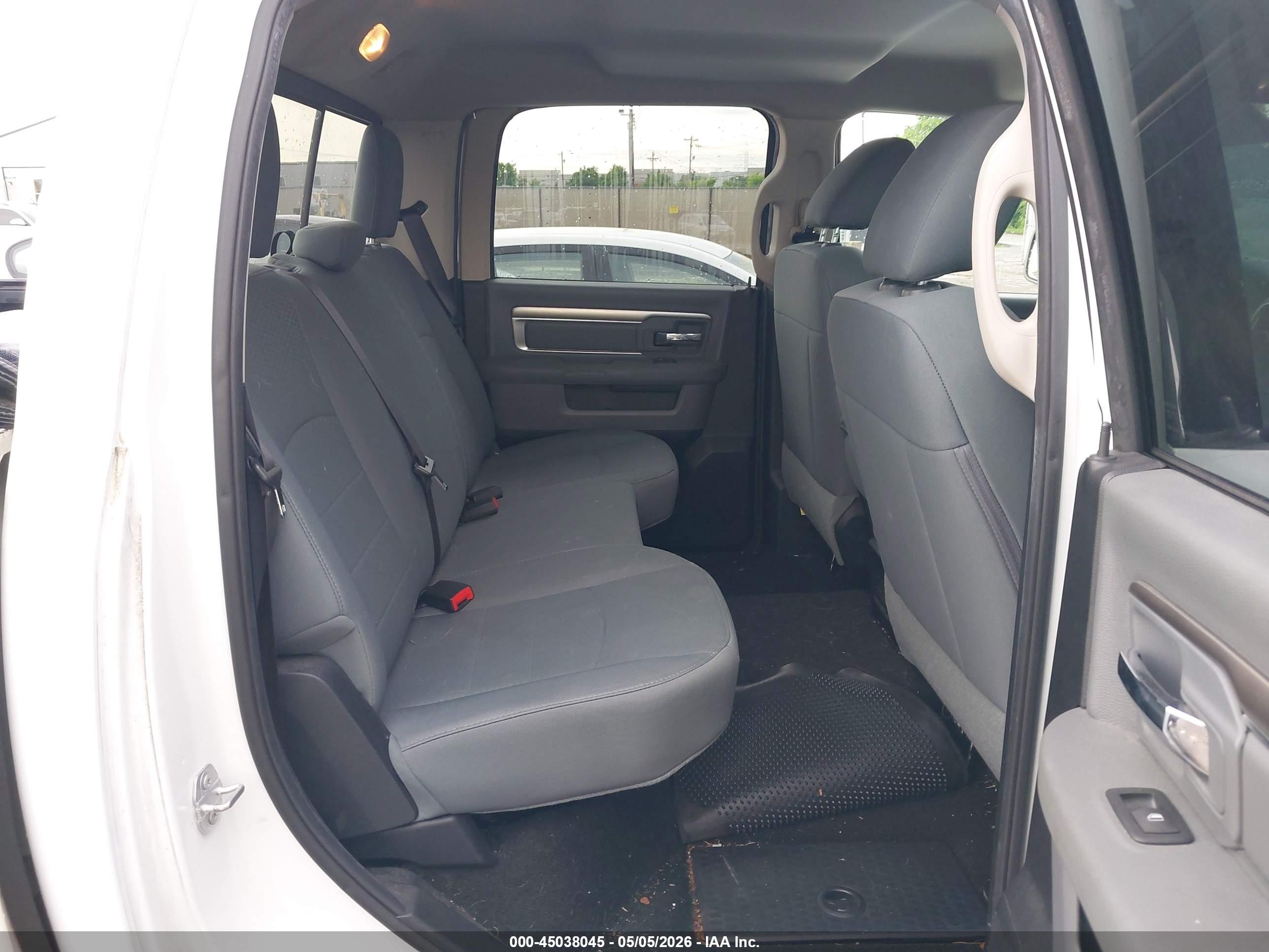 RAM 1500 image 8