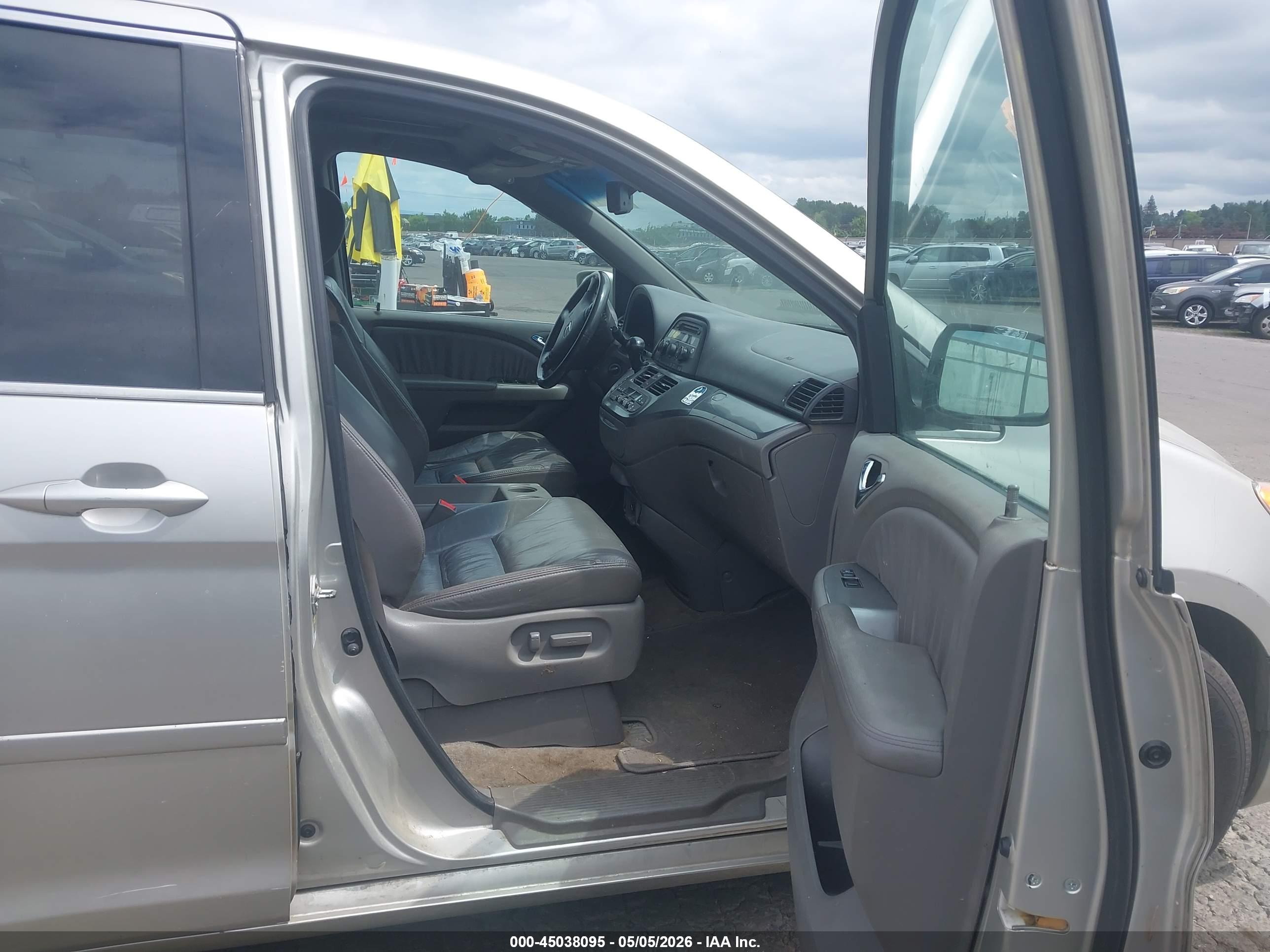 HONDA ODYSSEY image 5