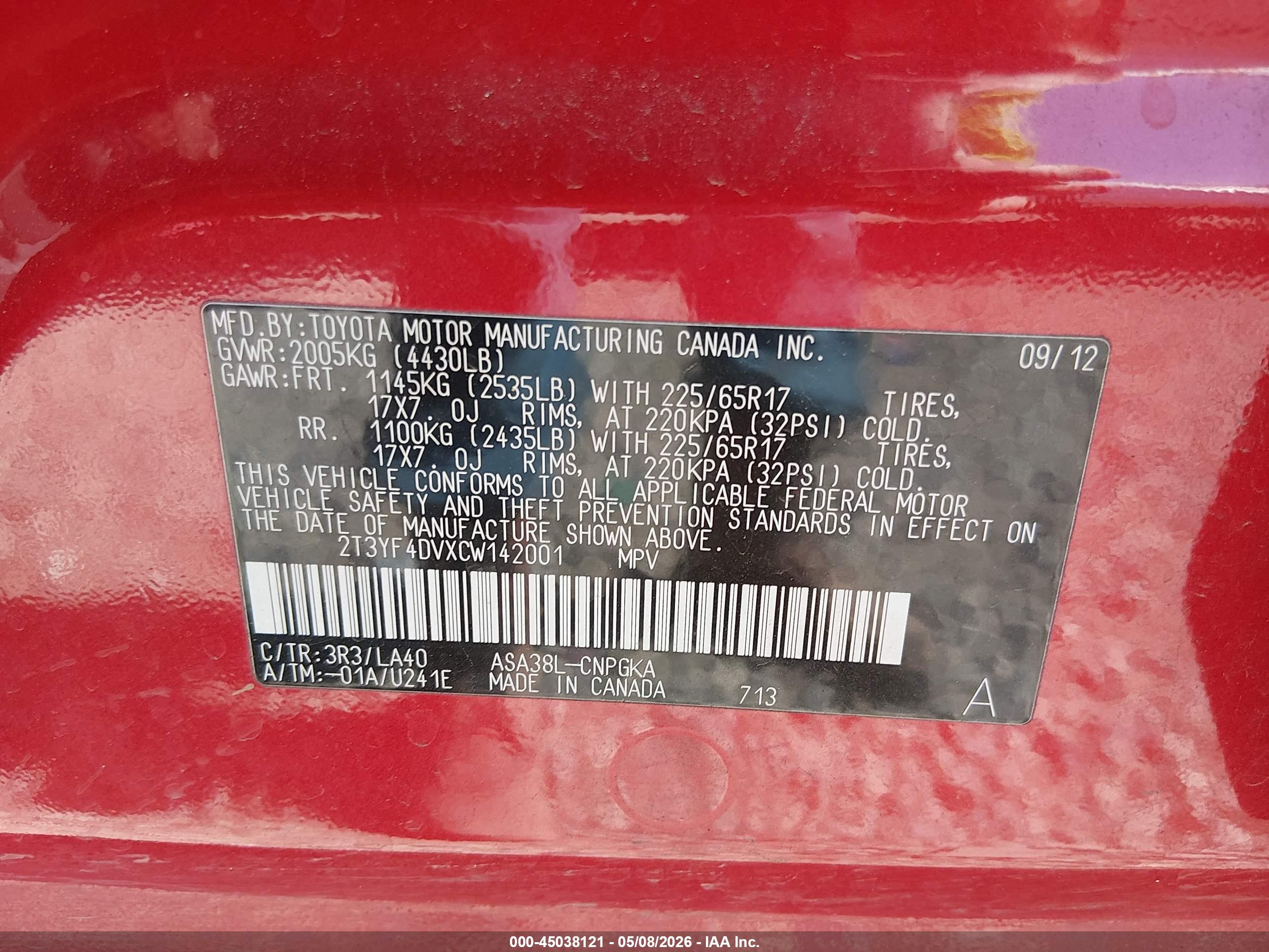 TOYOTA RAV4 image 9