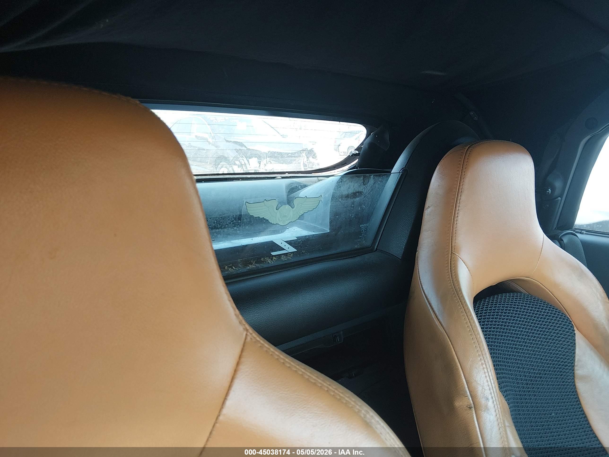 NISSAN 350Z image 8