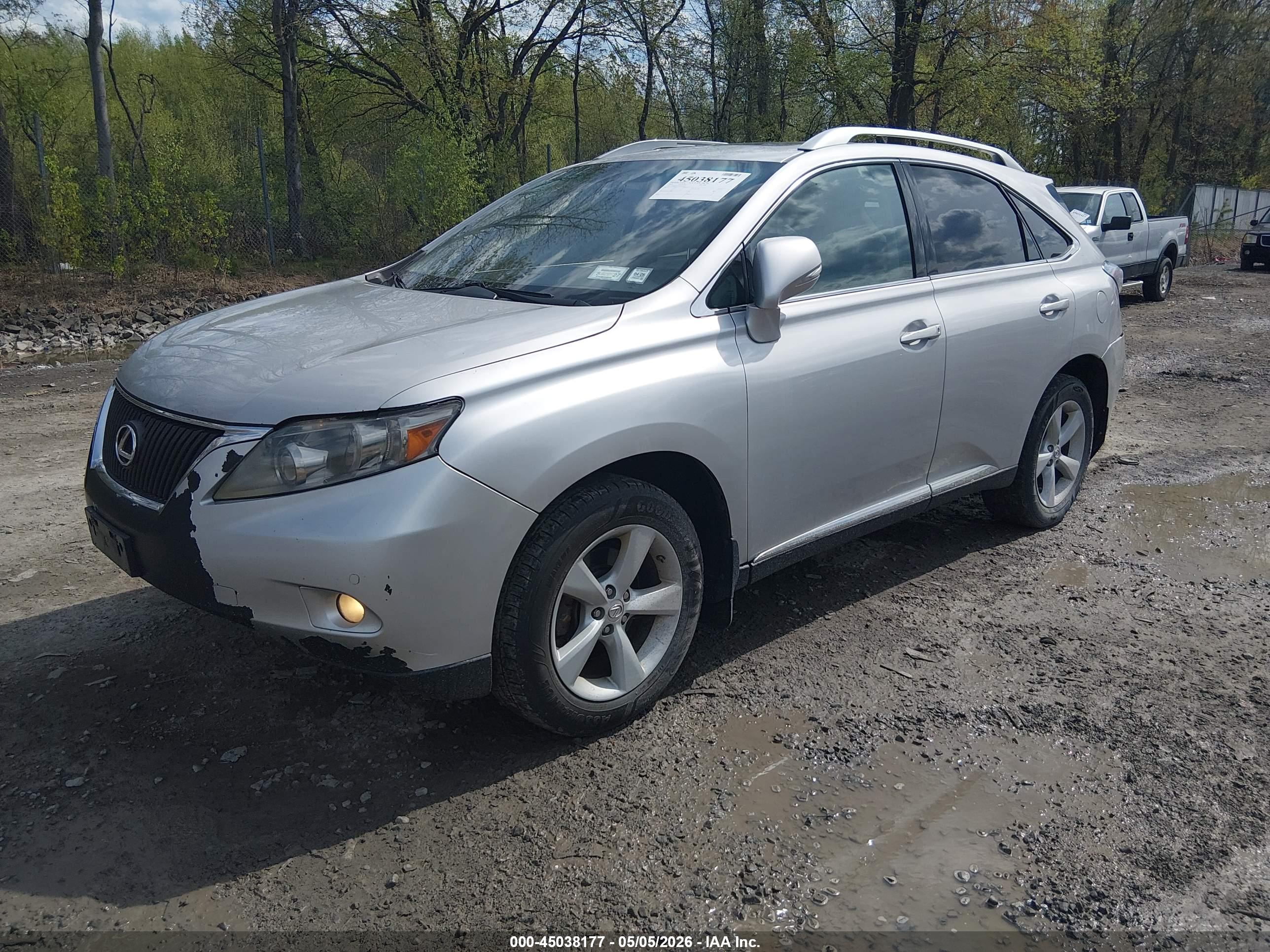 LEXUS RX image 2