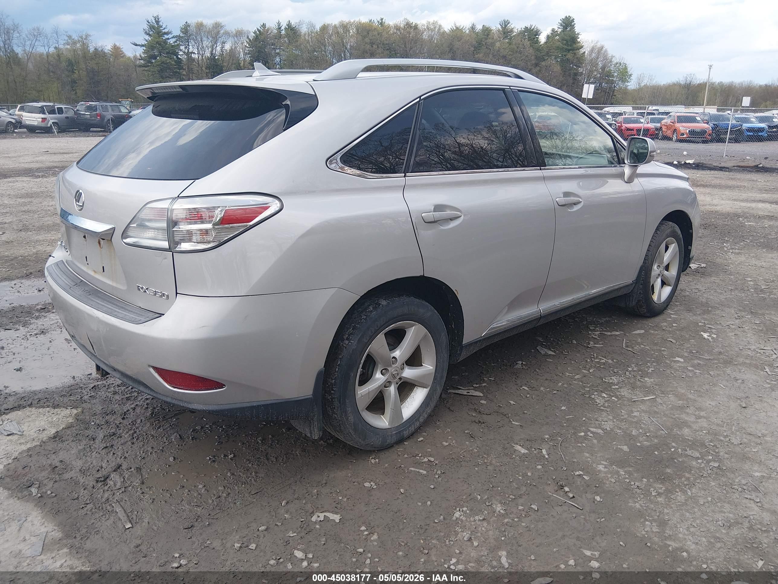 LEXUS RX image 4