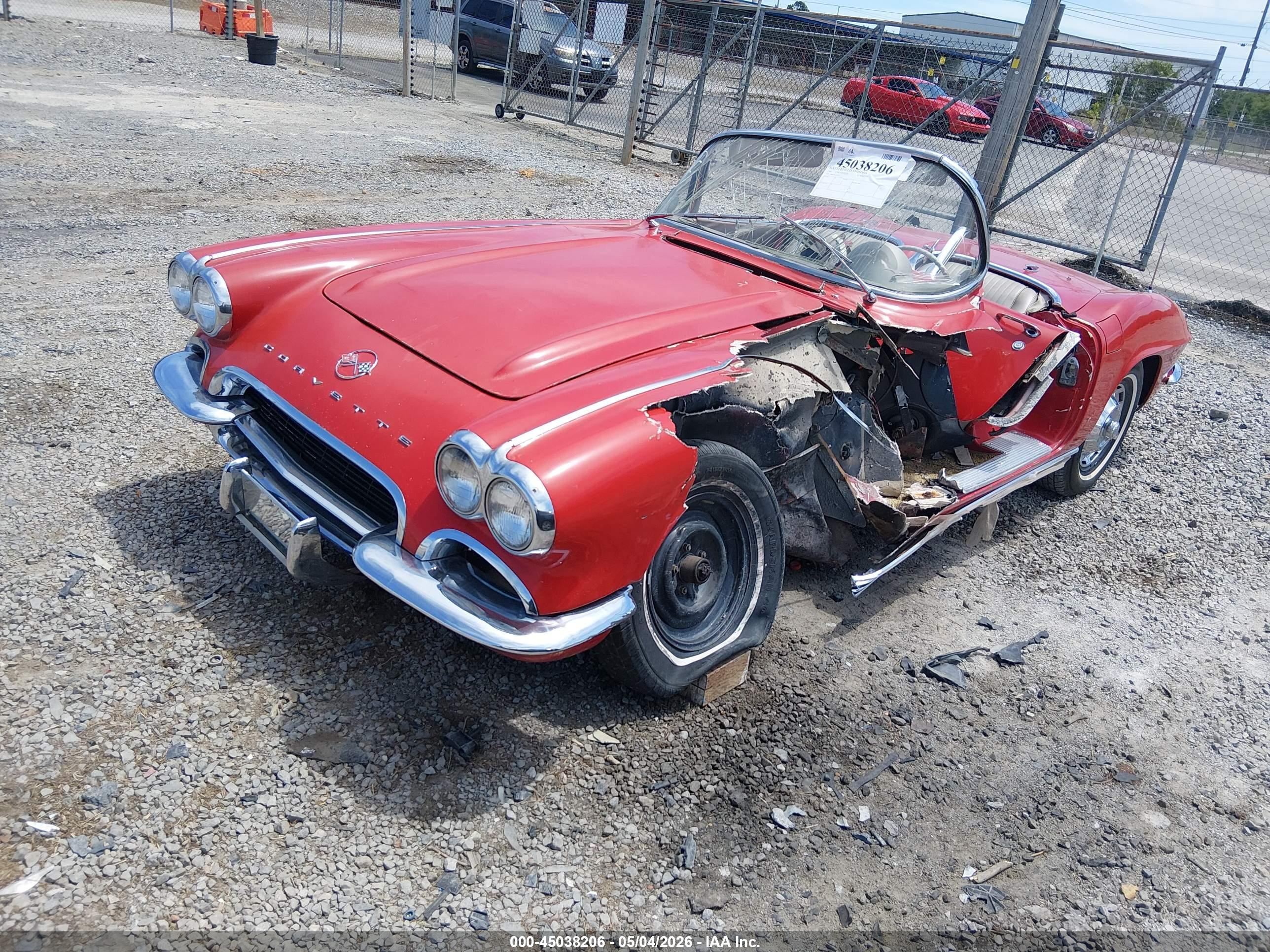 CHEVROLET CORVETTE image 2