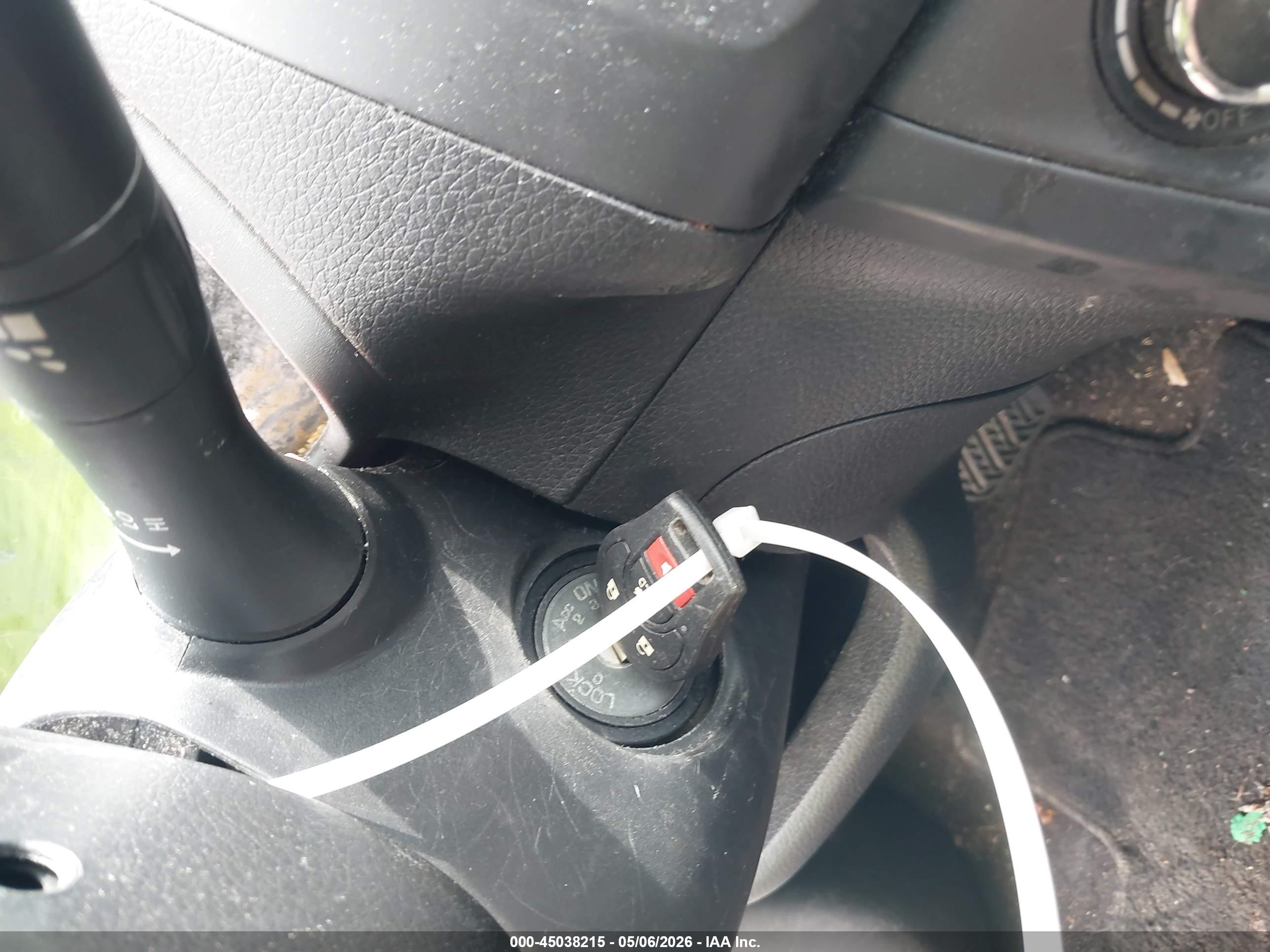 NISSAN SENTRA image 11