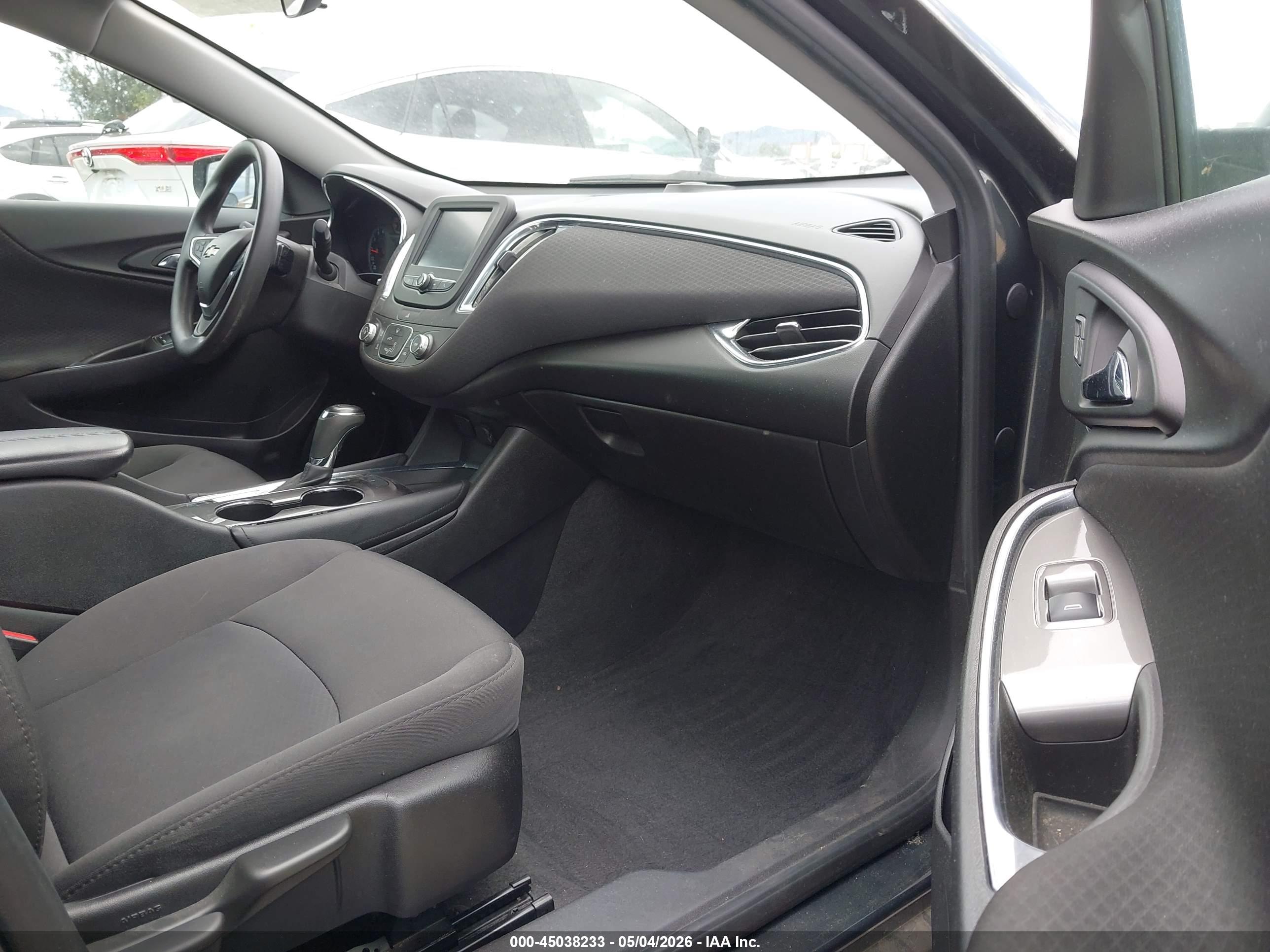 CHEVROLET MALIBU image 5