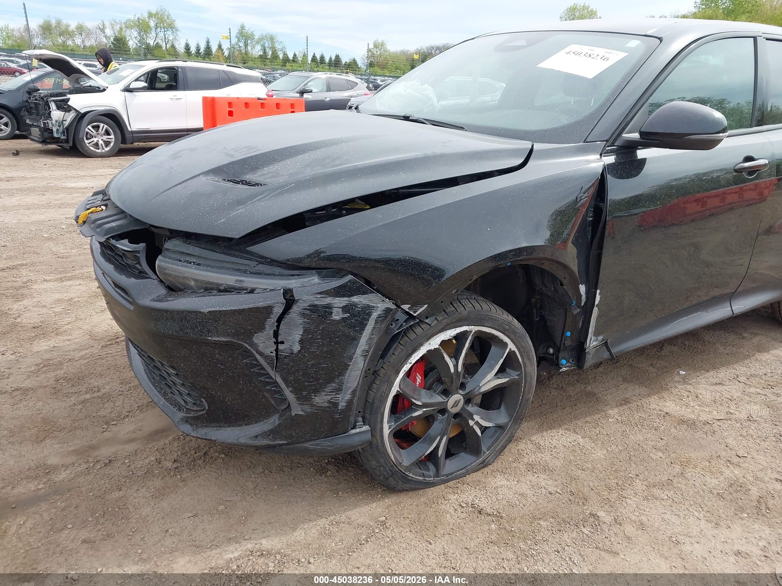 DODGE HORNET image 6