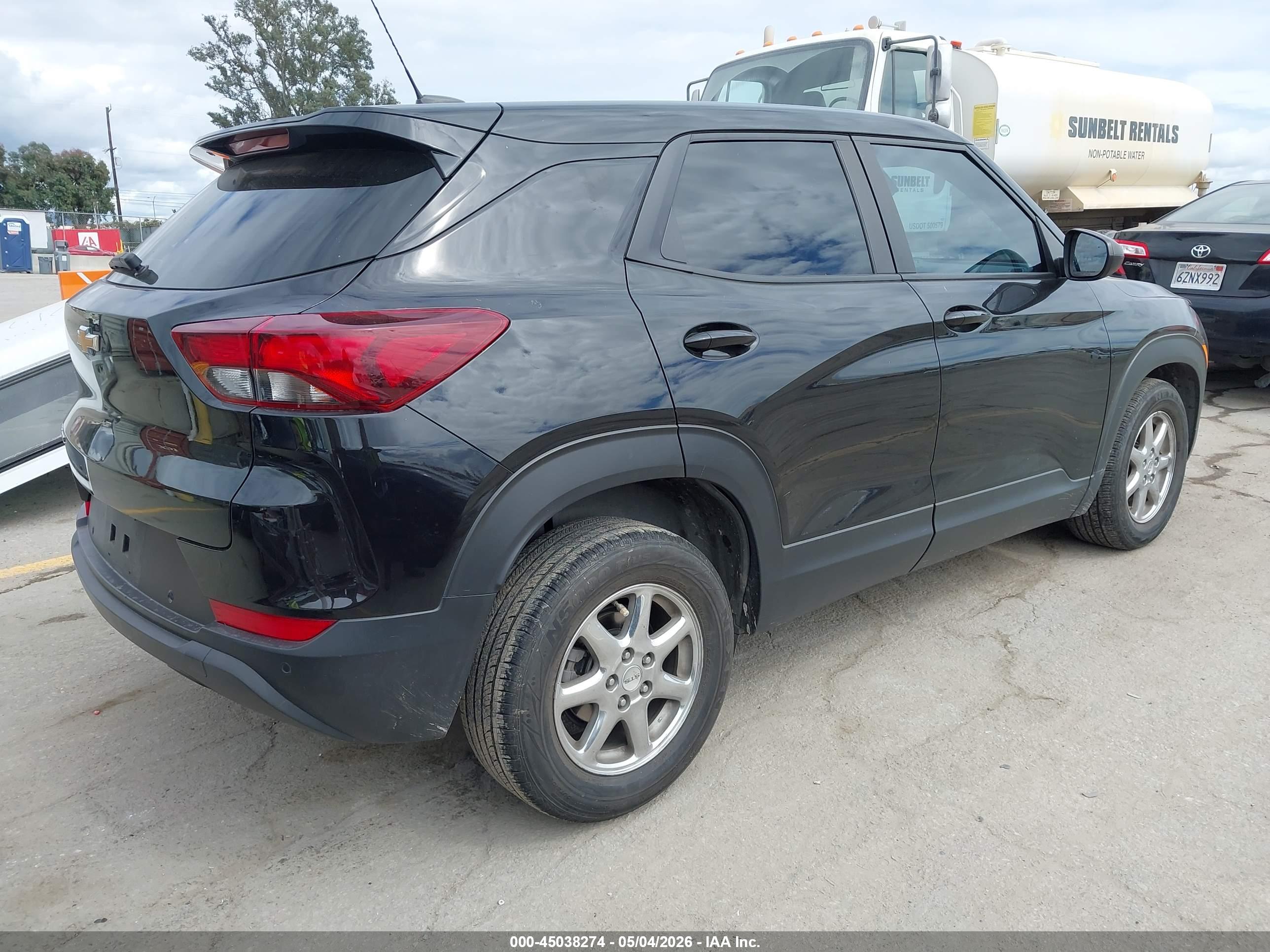 CHEVROLET TRAILBLAZER image 4