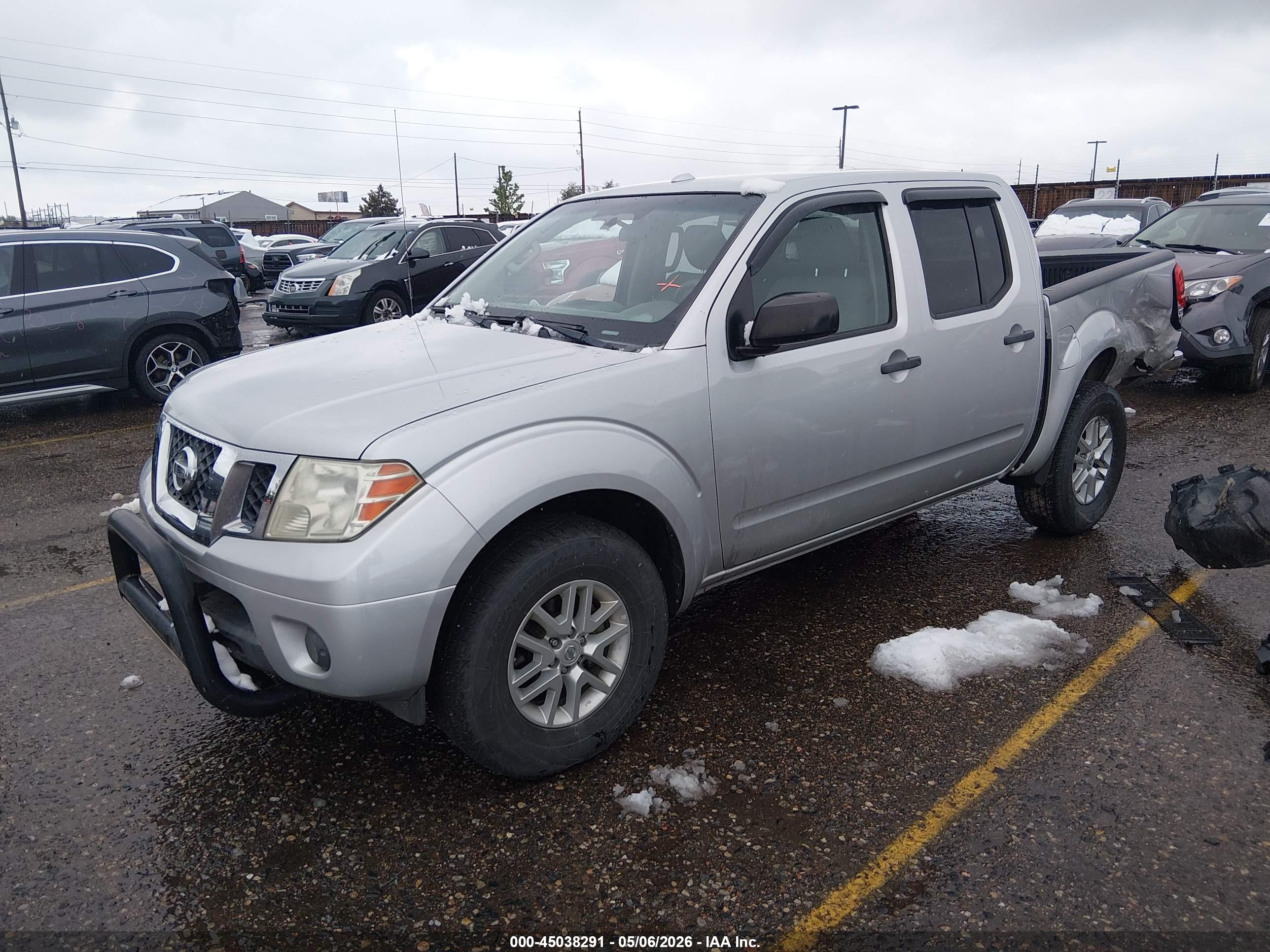 NISSAN FRONTIER image 2