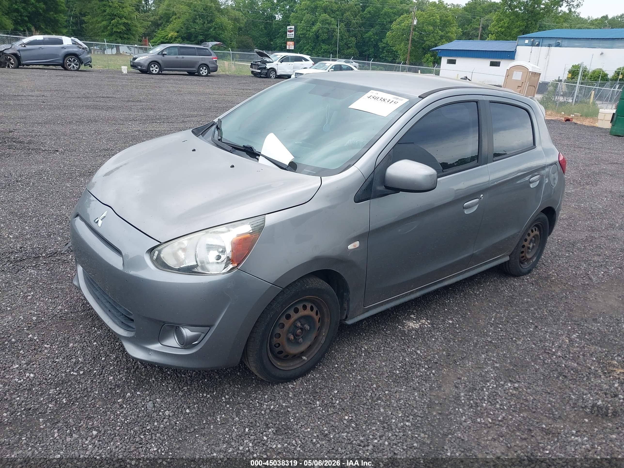 MITSUBISHI MIRAGE image 2