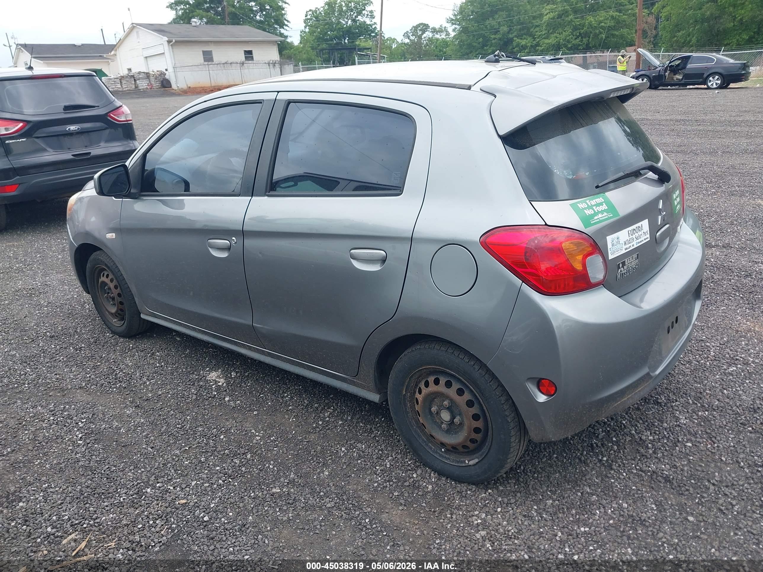 MITSUBISHI MIRAGE image 3