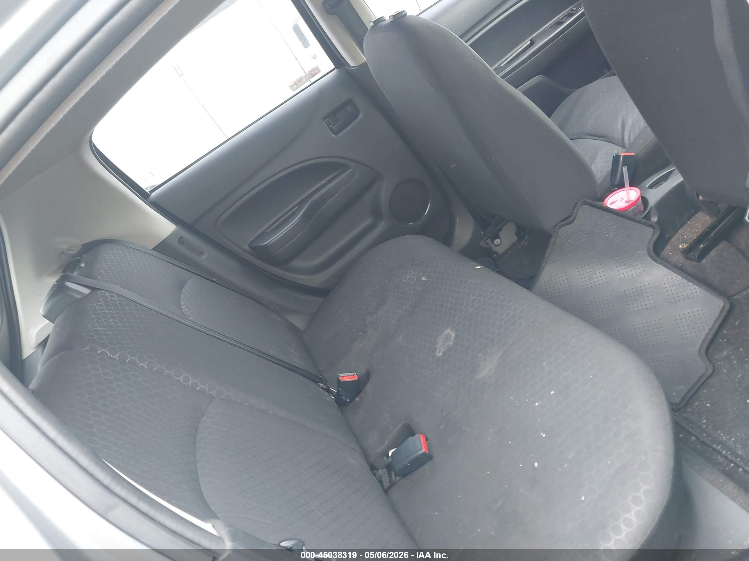 MITSUBISHI MIRAGE image 8