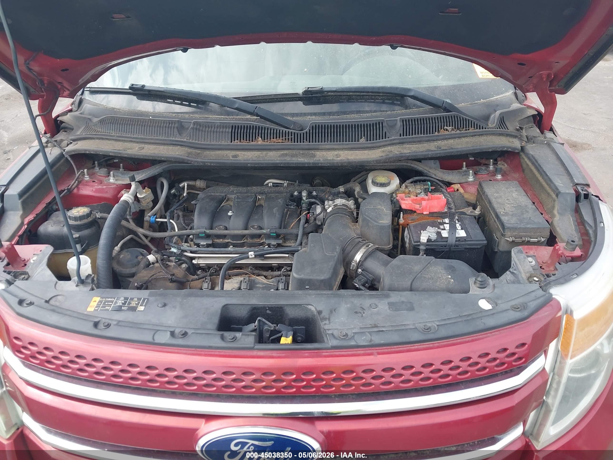 FORD EXPLORER image 10