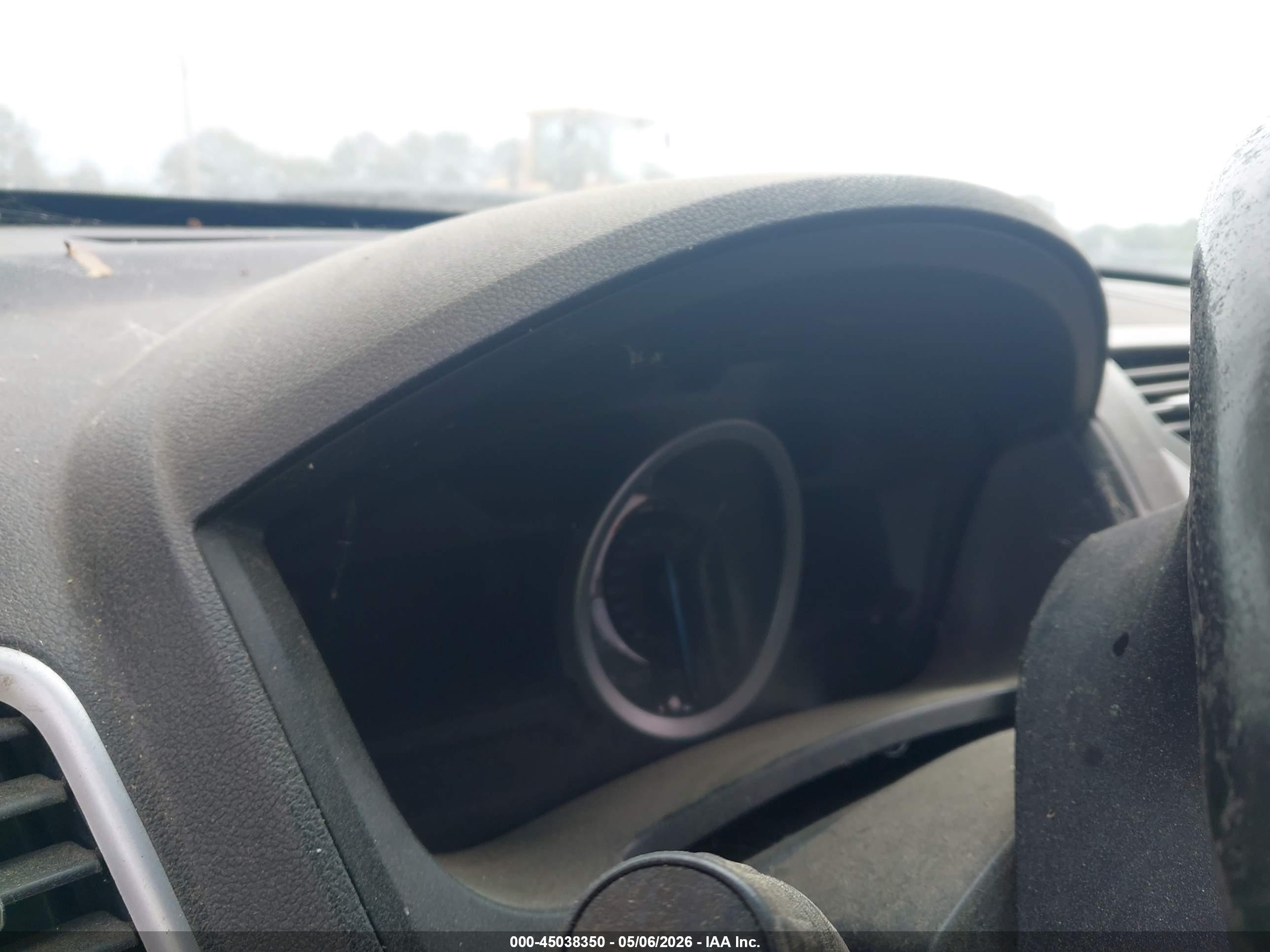 FORD EXPLORER image 7