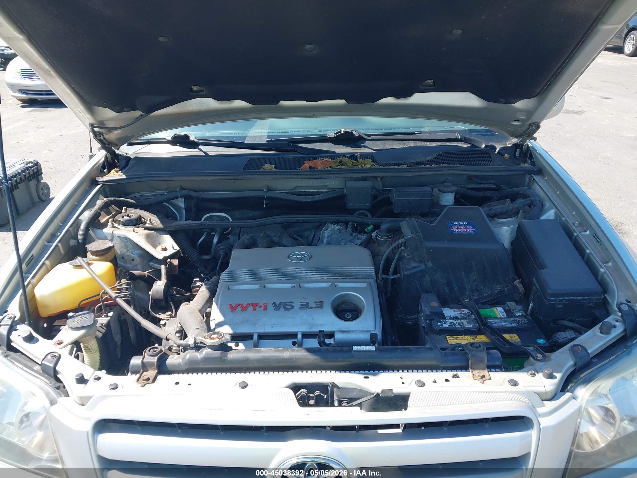 TOYOTA HIGHLANDER image 10