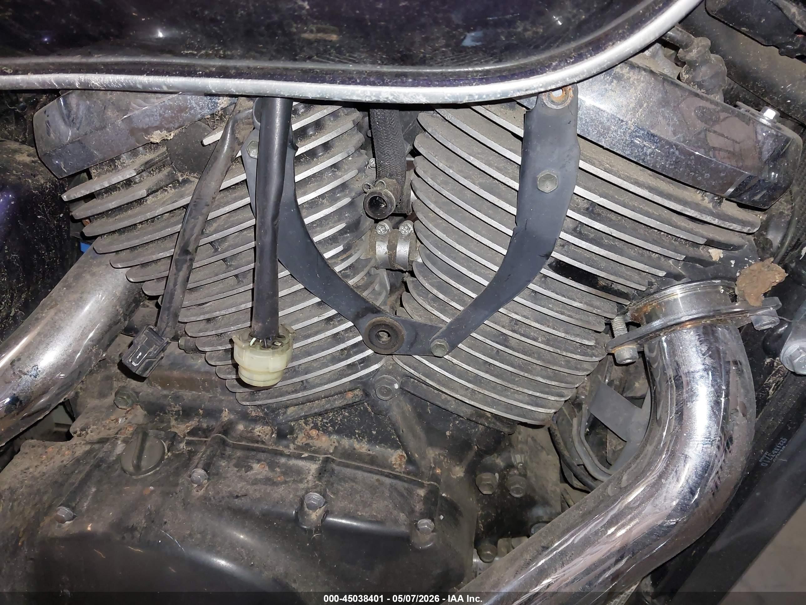 SUZUKI VZ800 image 8