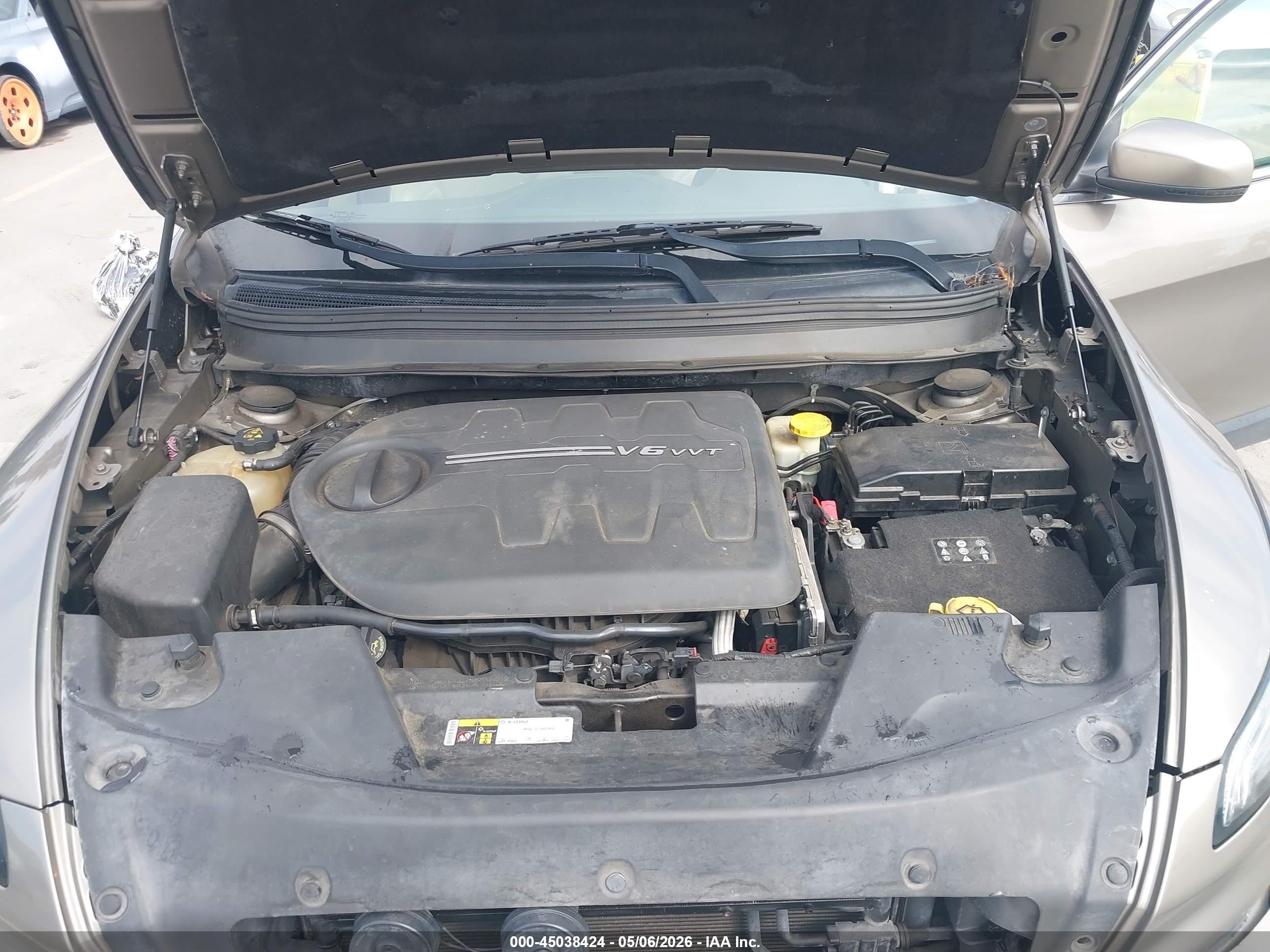 JEEP CHEROKEE image 10