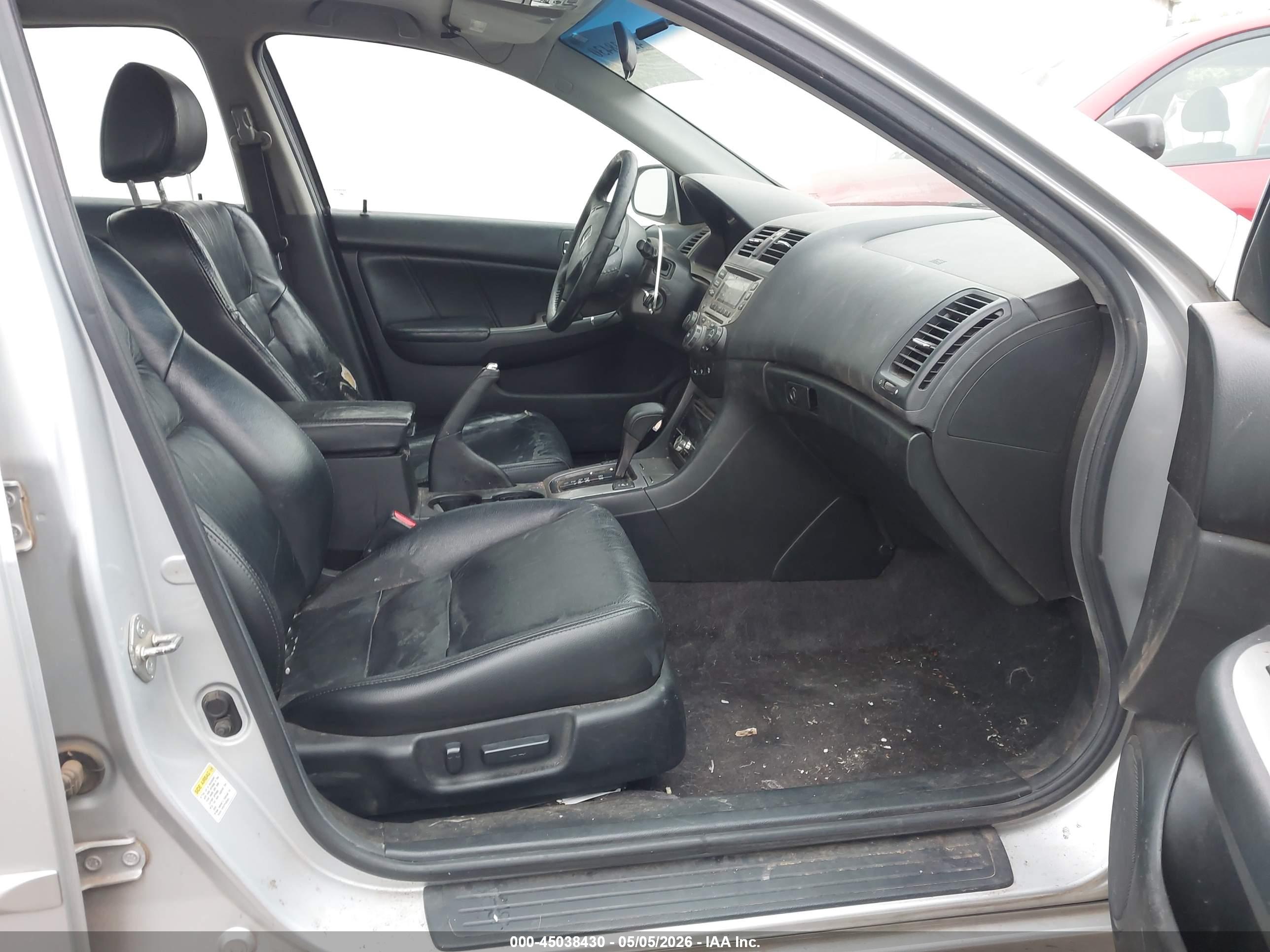 HONDA ACCORD image 5