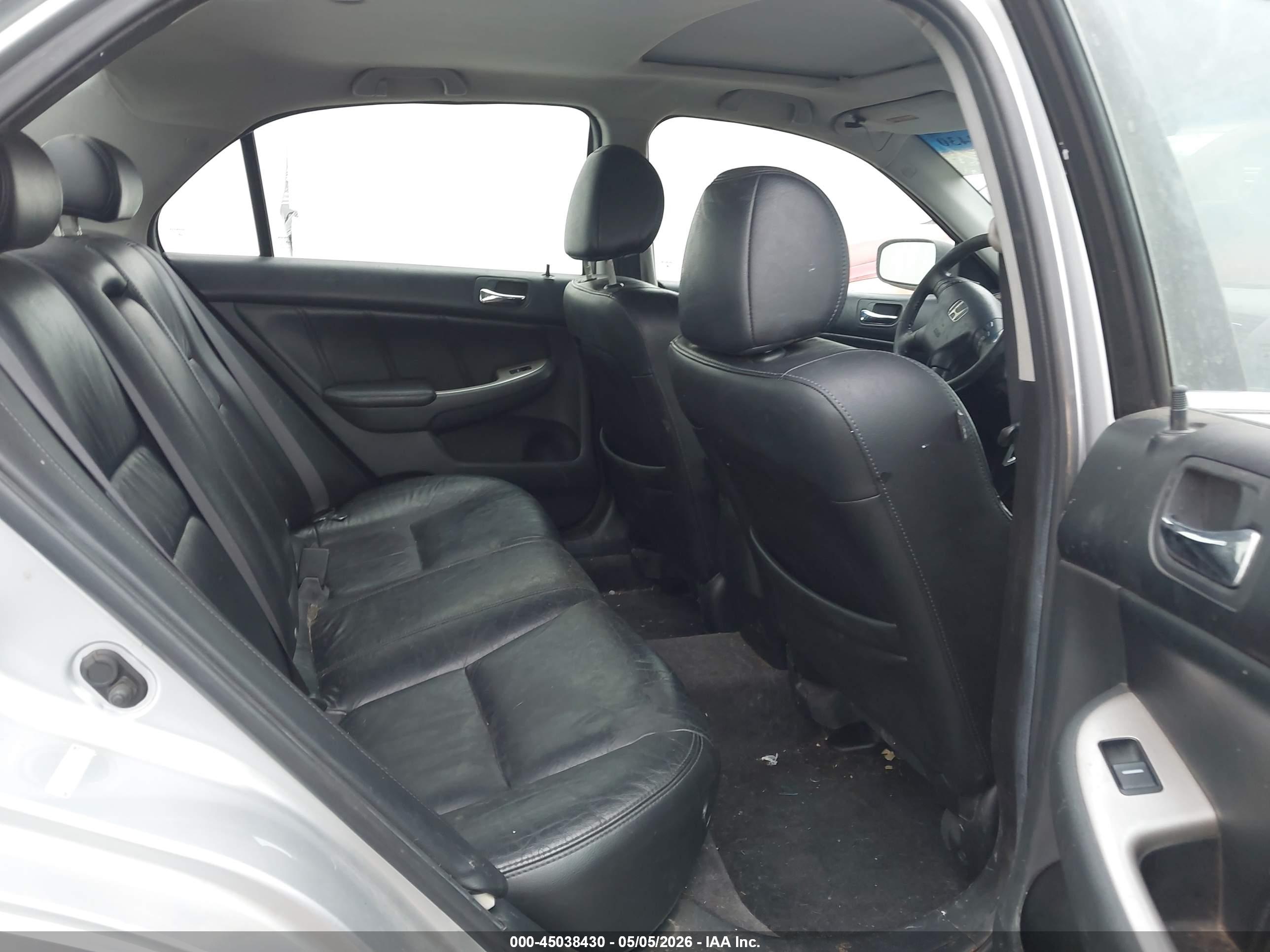 HONDA ACCORD image 8