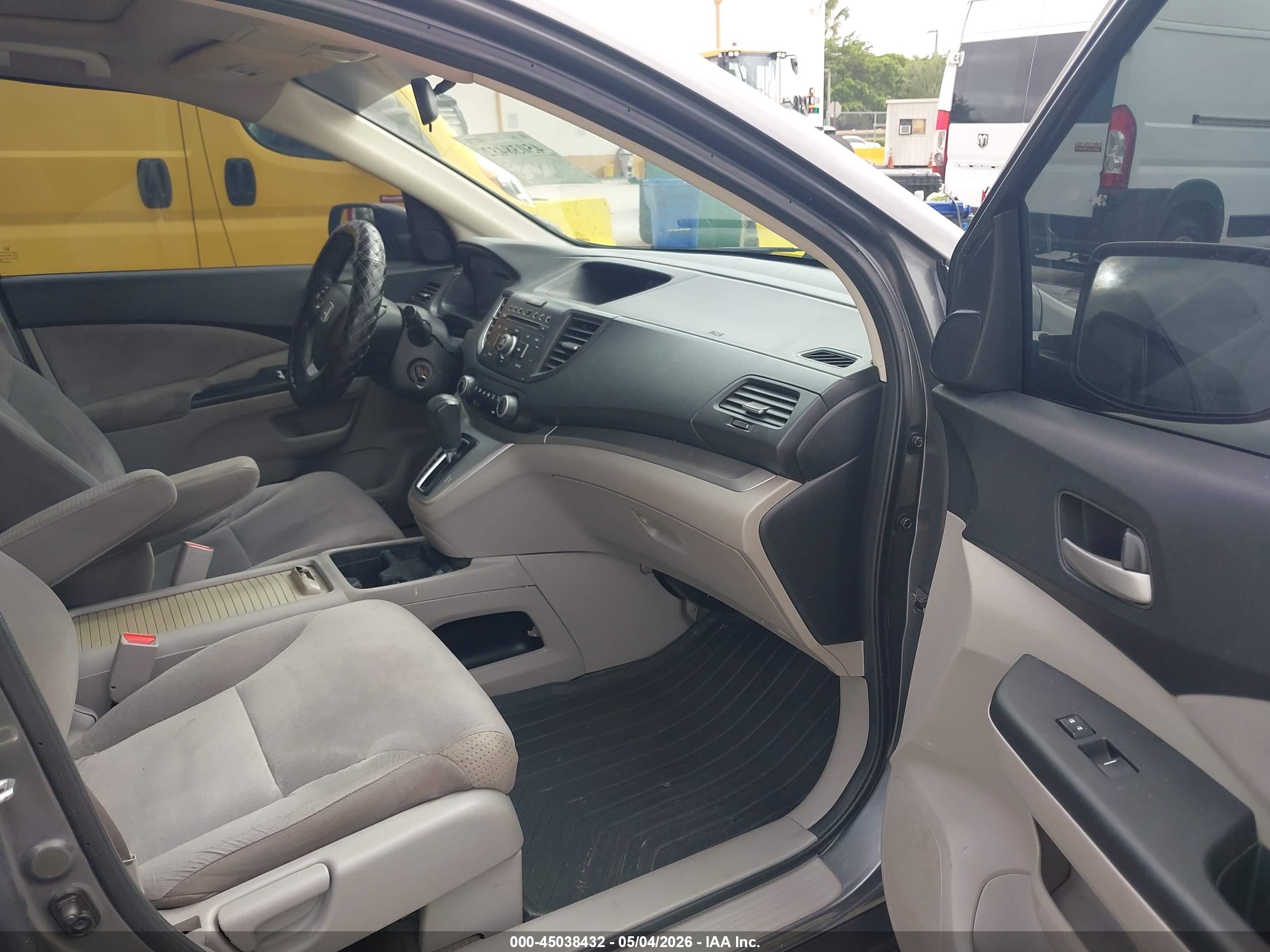 HONDA CR-V image 5