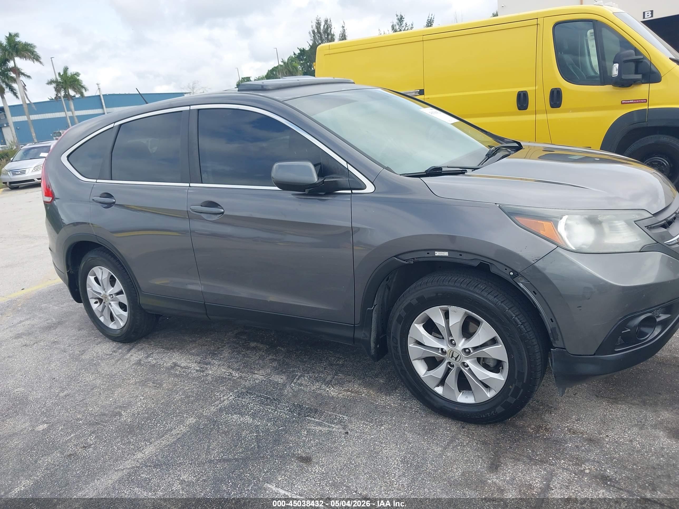 HONDA CR-V image 6
