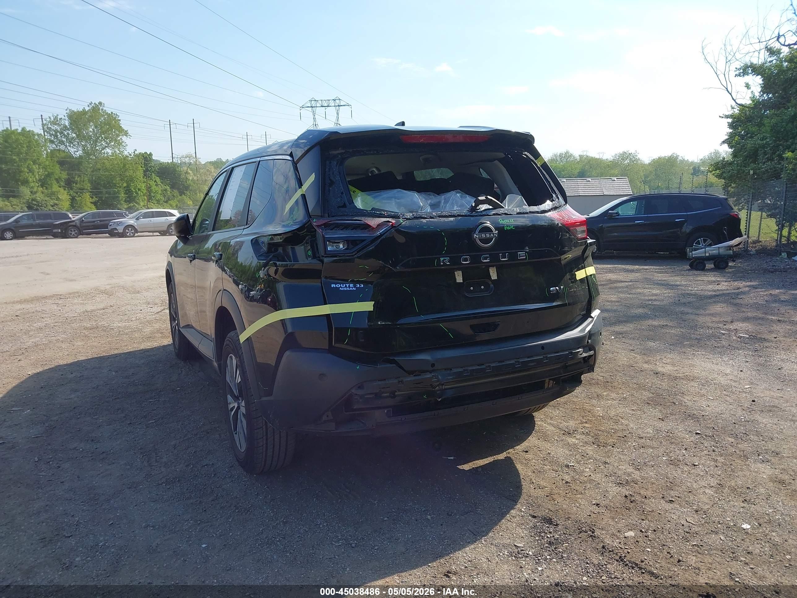 NISSAN ROGUE image 6
