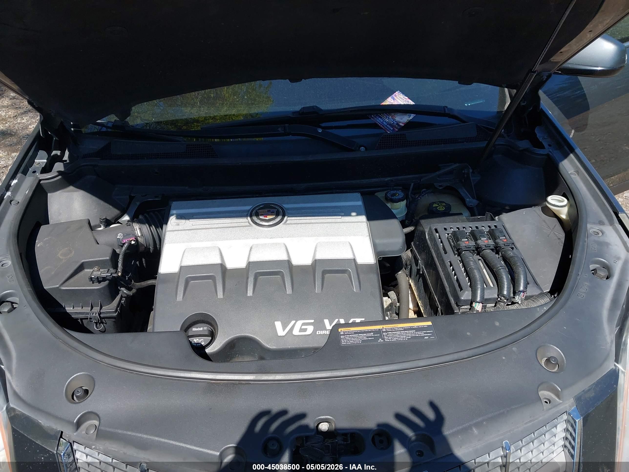 CADILLAC SRX image 10