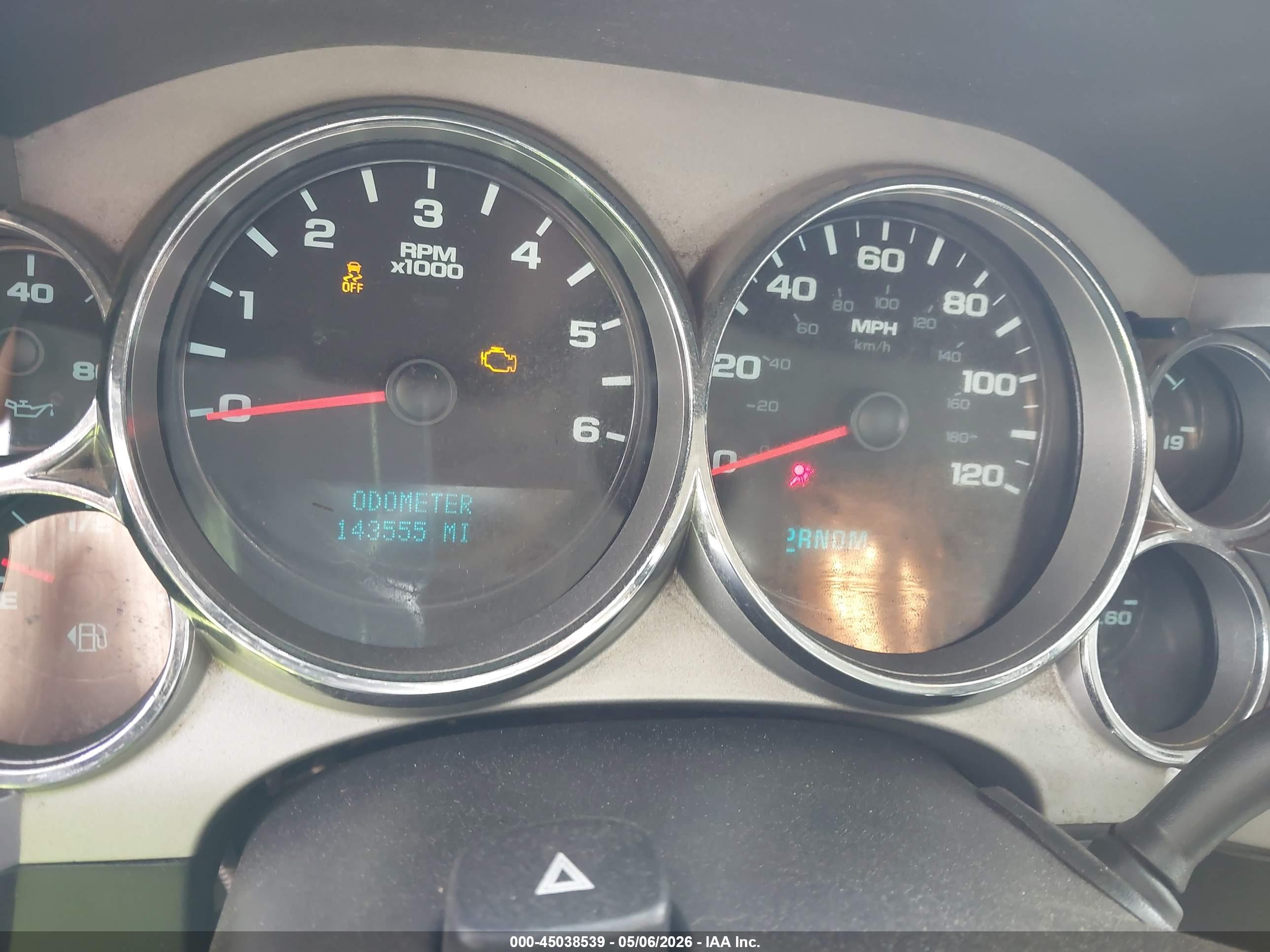 GMC SIERRA image 7