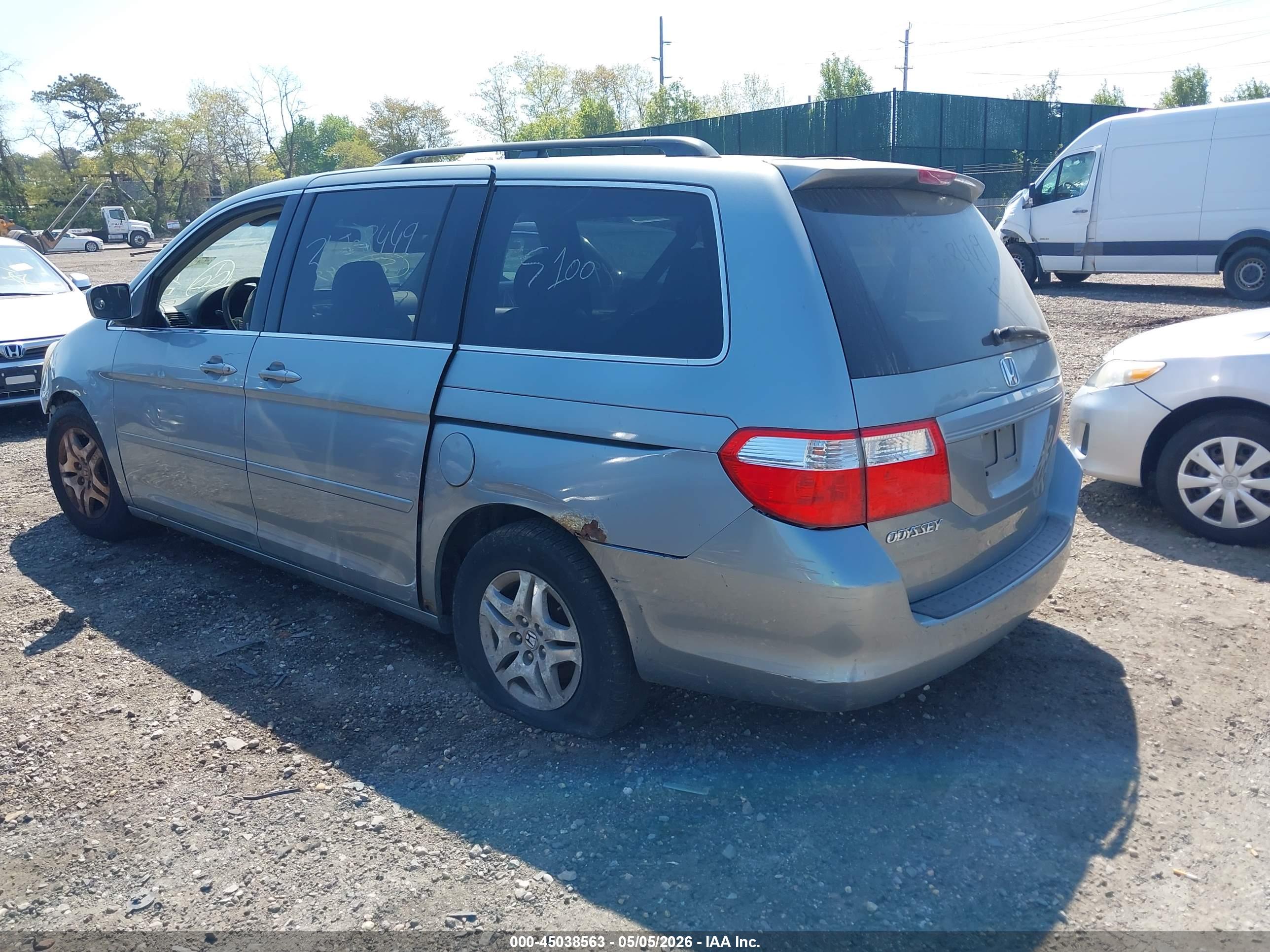 HONDA ODYSSEY image 3