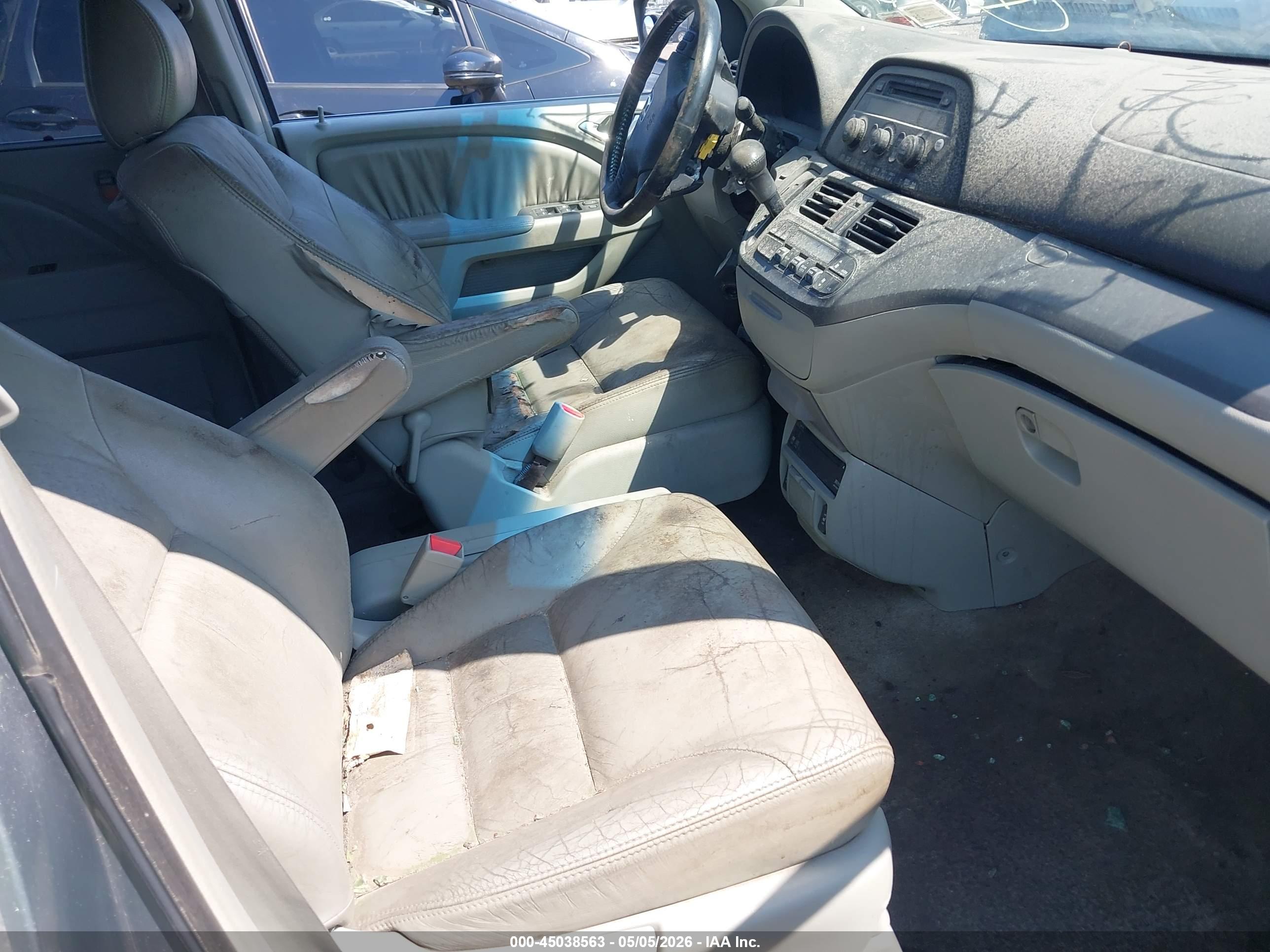 HONDA ODYSSEY image 5