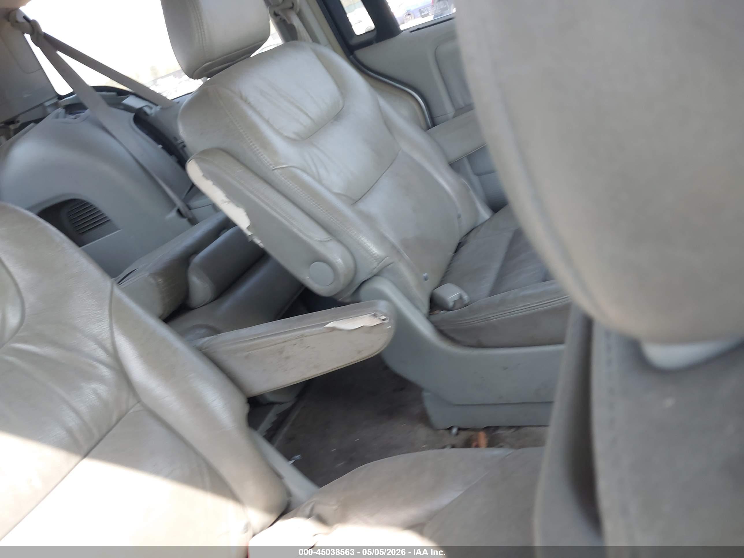 HONDA ODYSSEY image 8