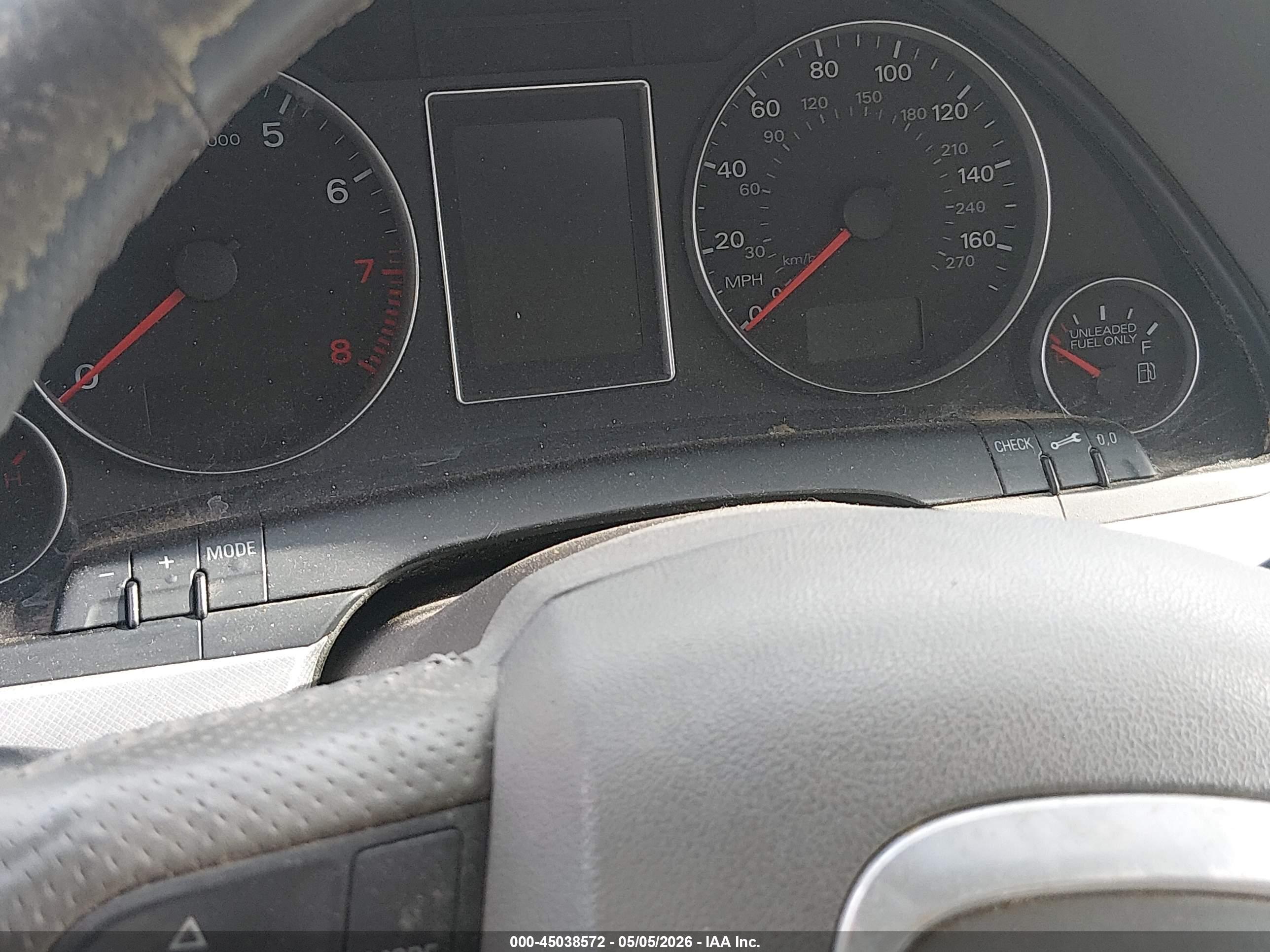 AUDI A4 image 7