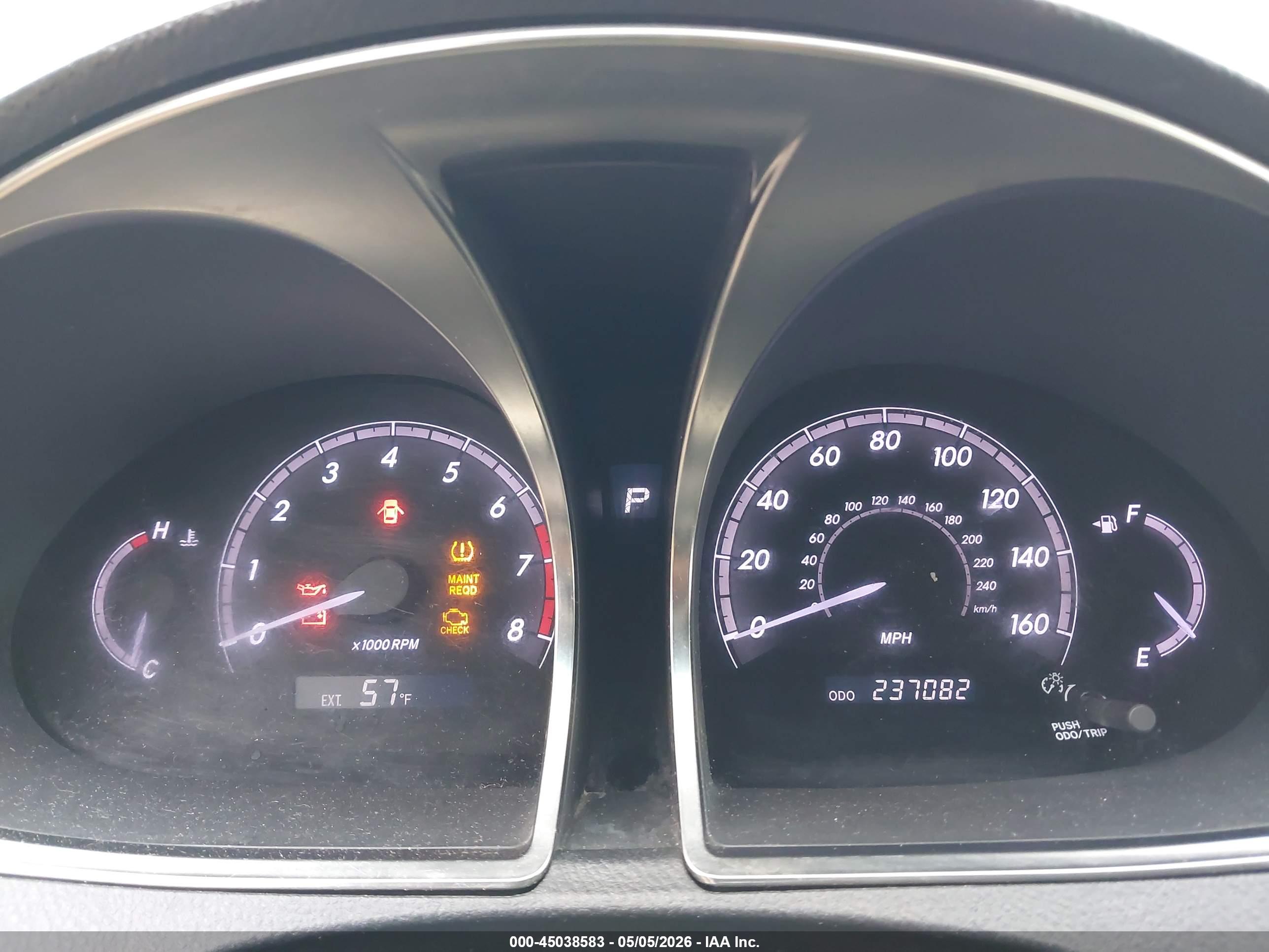 TOYOTA AVALON image 7