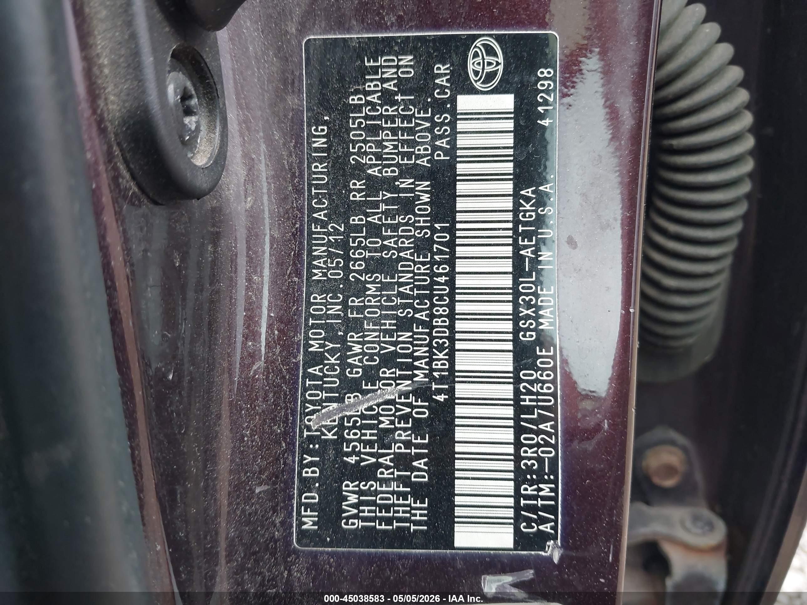 TOYOTA AVALON image 9
