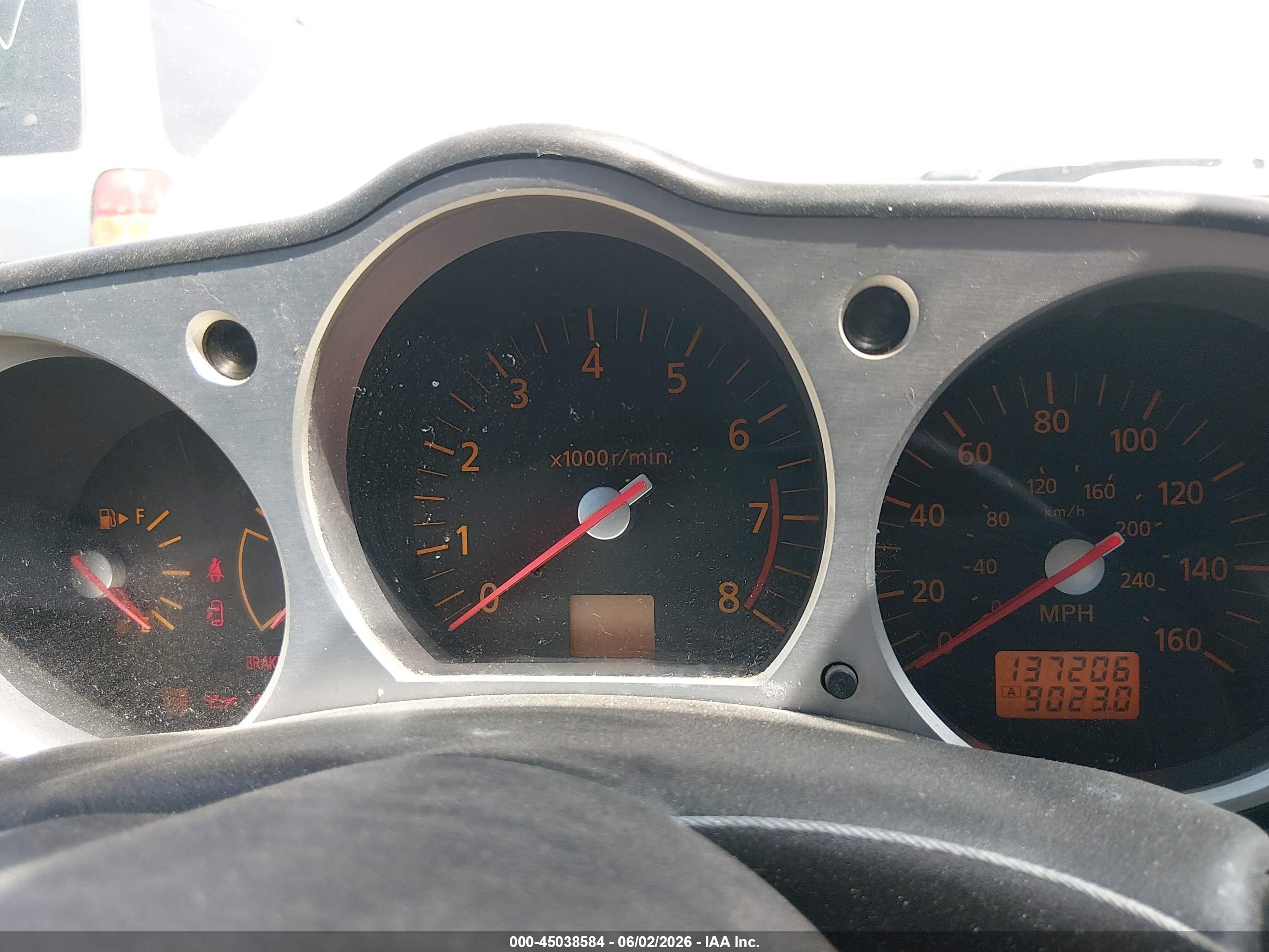NISSAN 350Z image 7