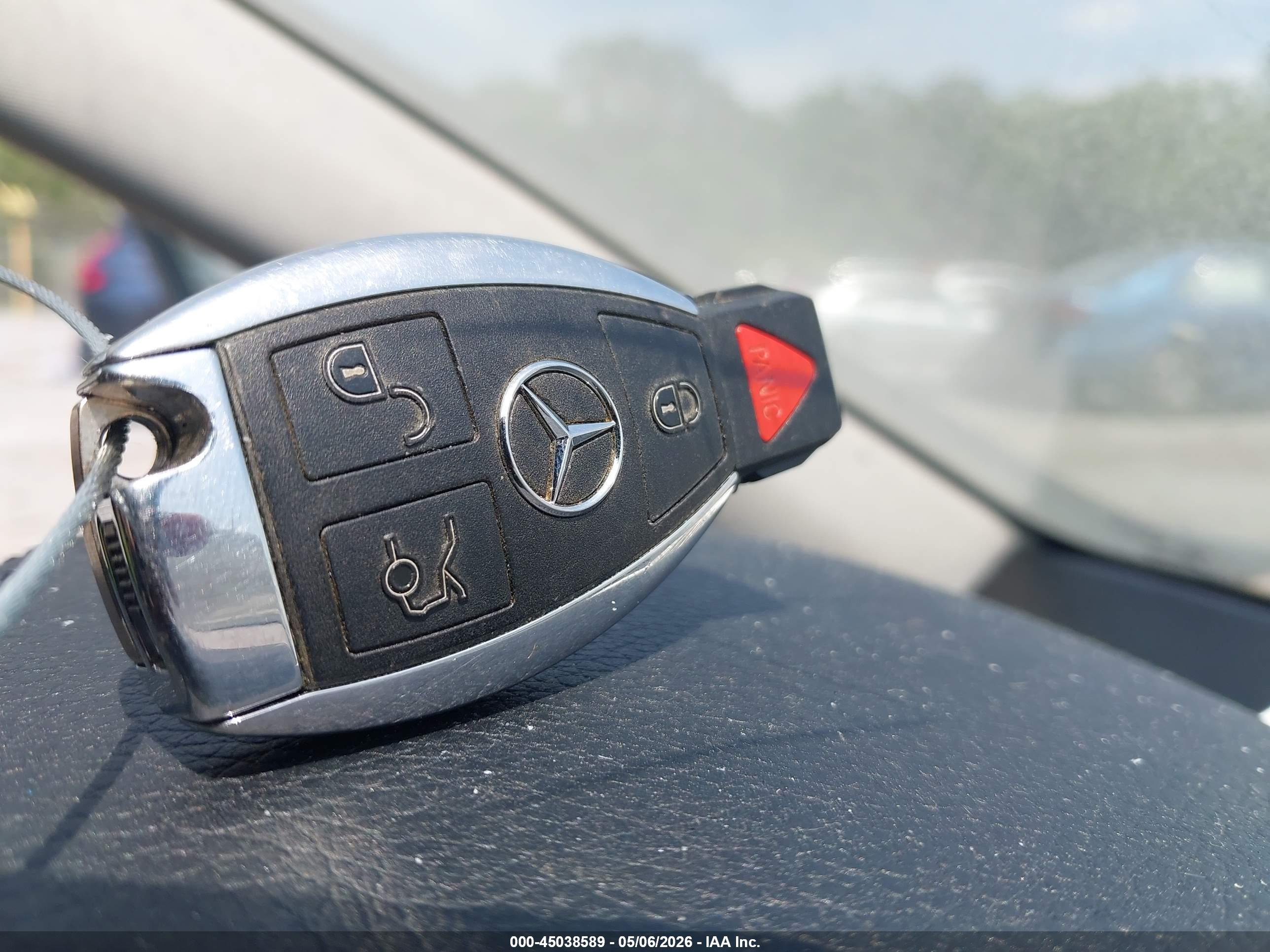 MERCEDES-BENZ S image 11