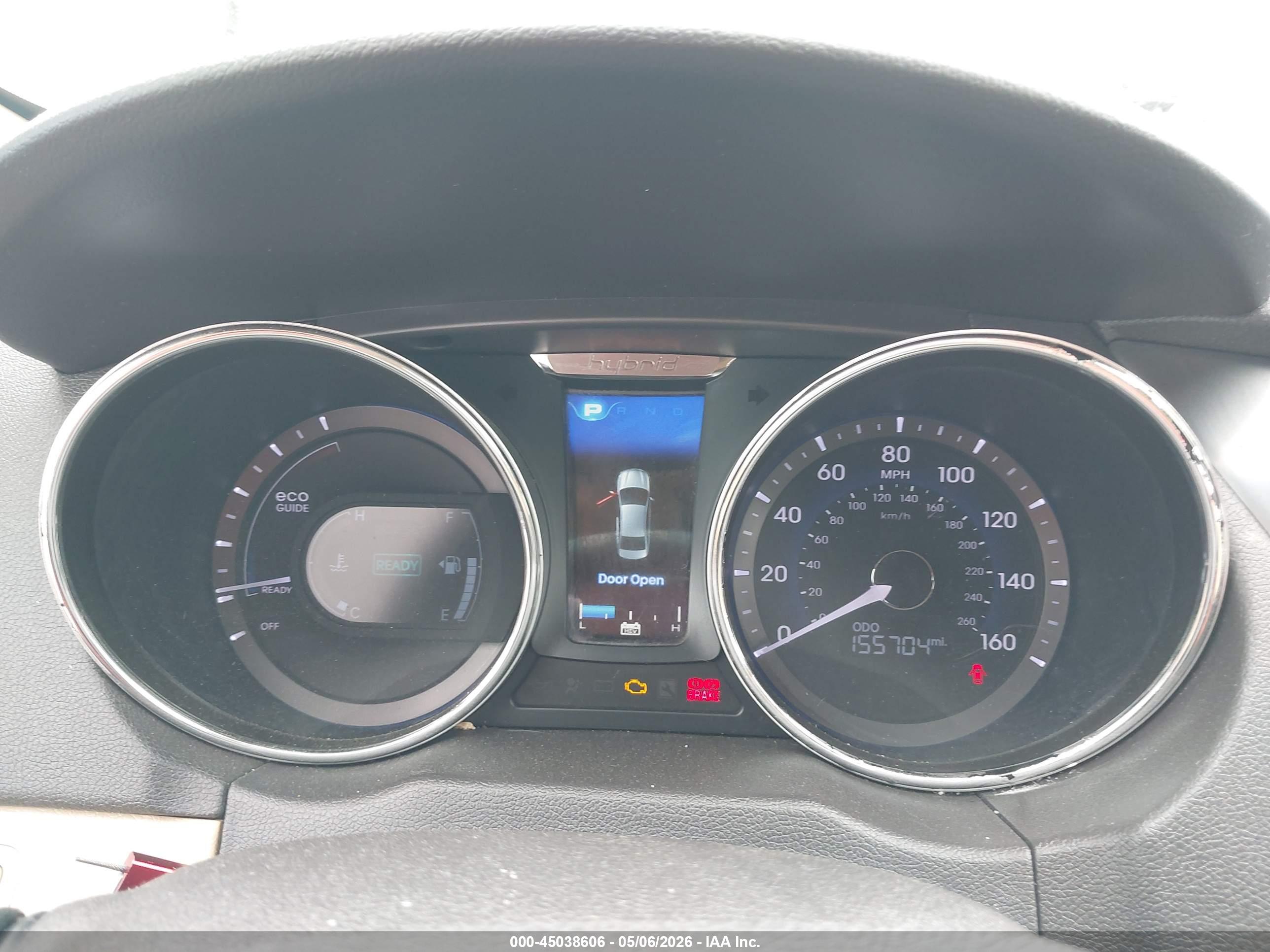HYUNDAI SONATA image 7